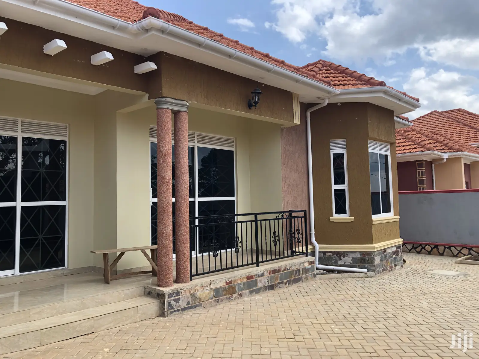 Kiira Award Winning Bungaloo on Sell in Kampala