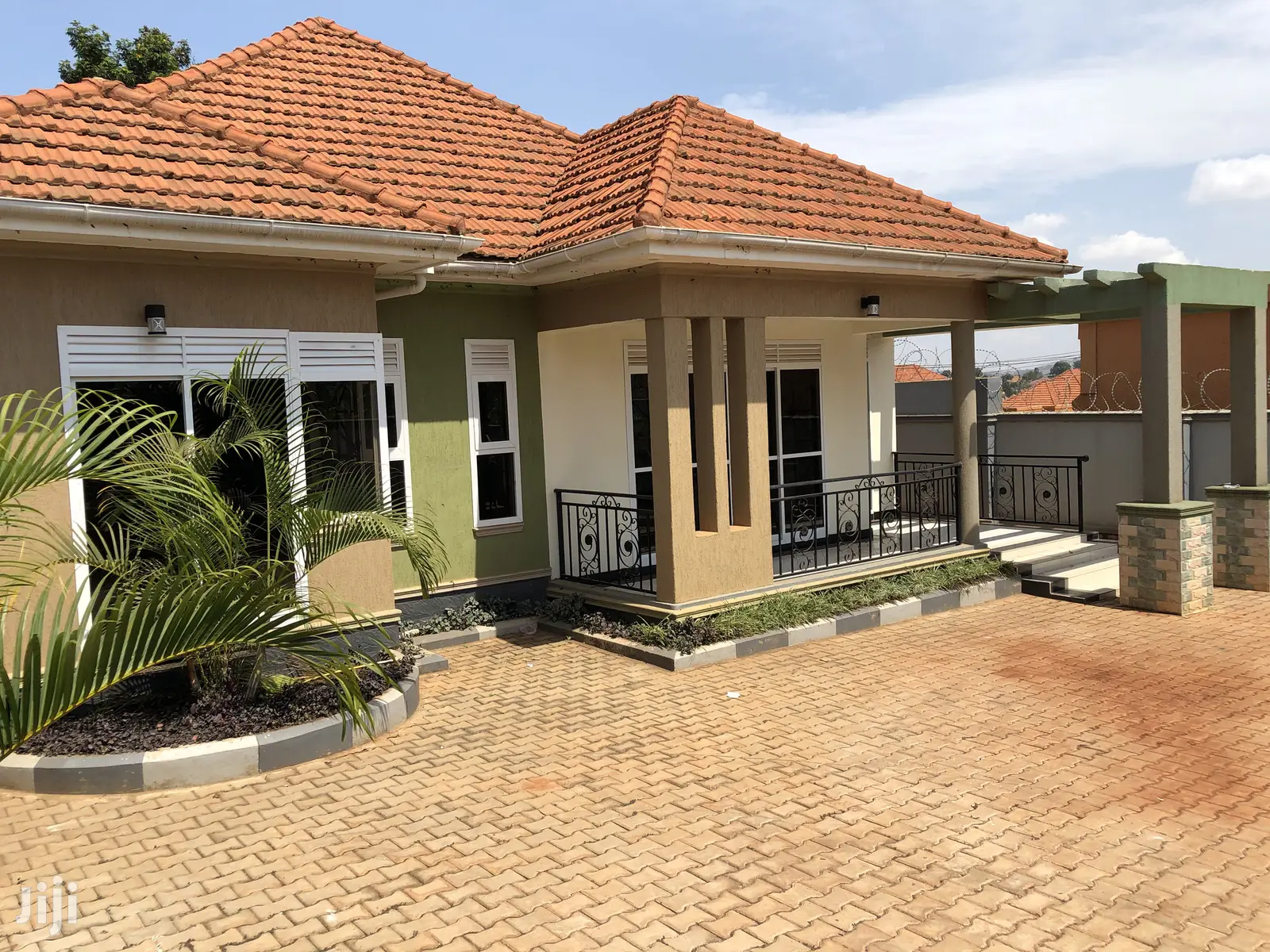 Kiira Designer Home on Sell in Kampala