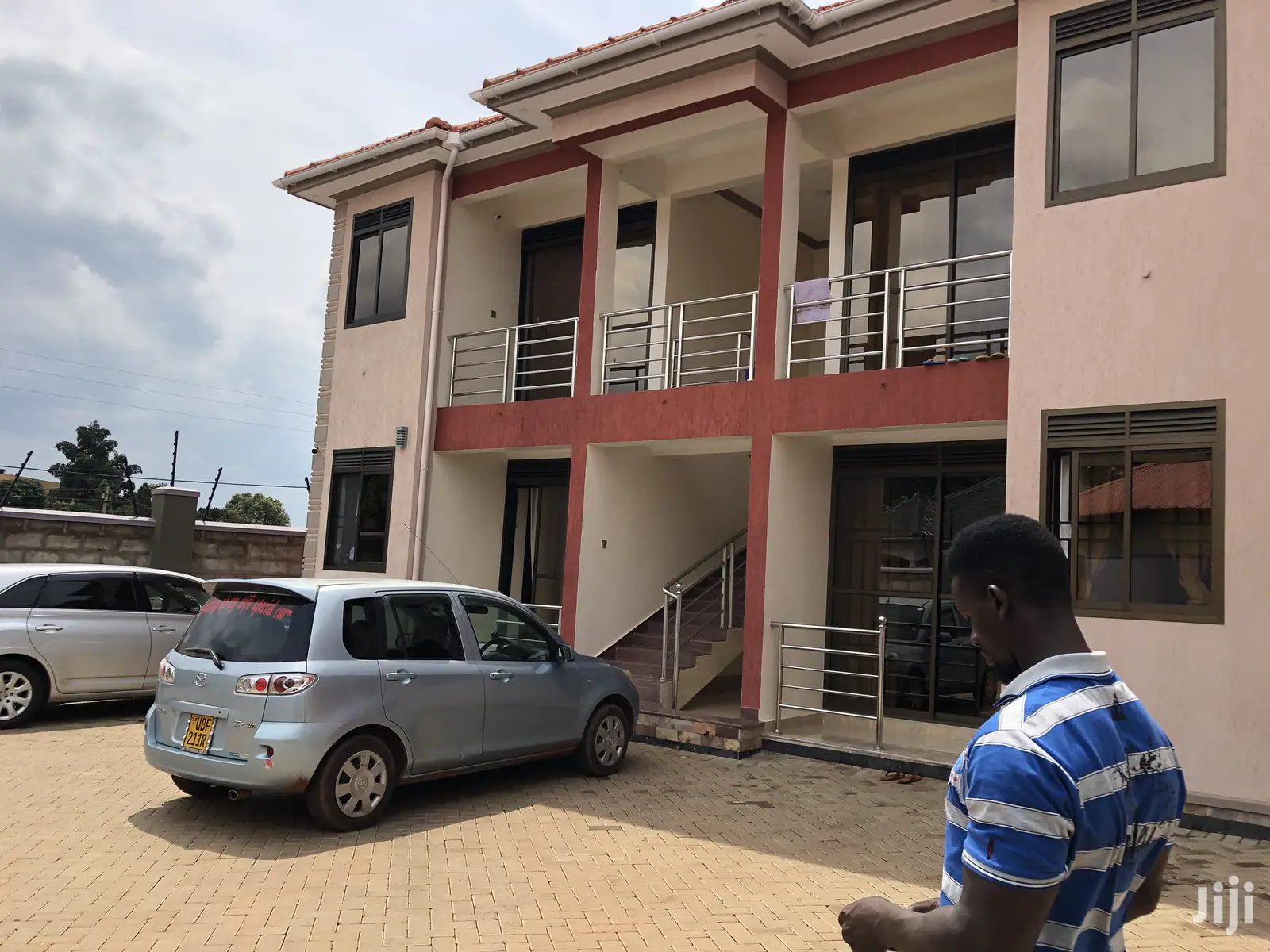 Kisasi Classy Apartment Building by the Tarmack on Sale in Kampala