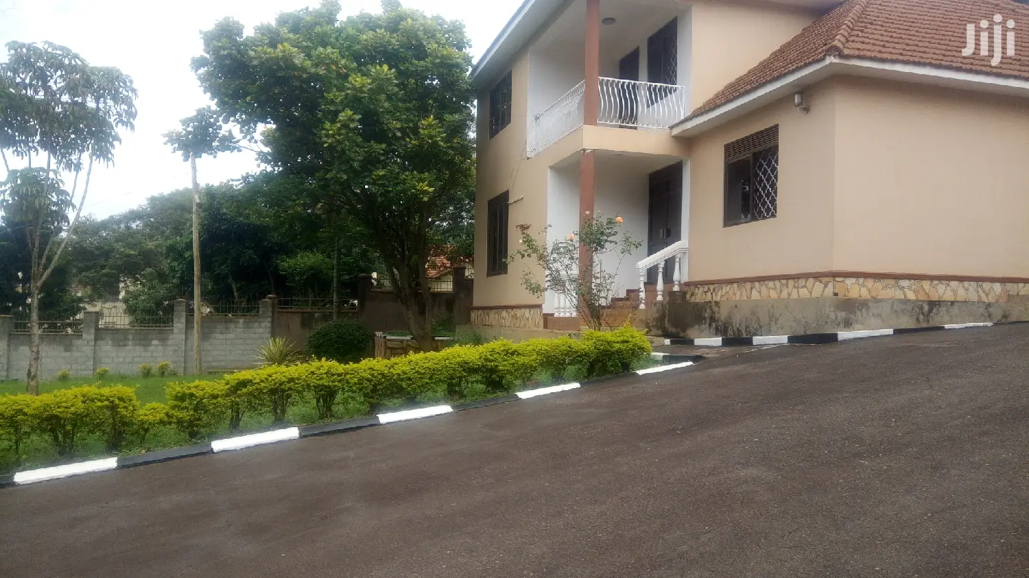 5 Bedroom House In Naguru For Rent in Kampala