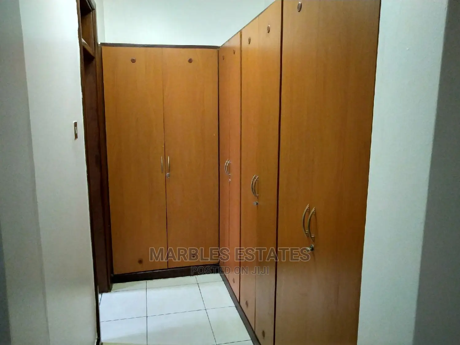5 Bedrooms Town House For Rent In Kololo in Kampala