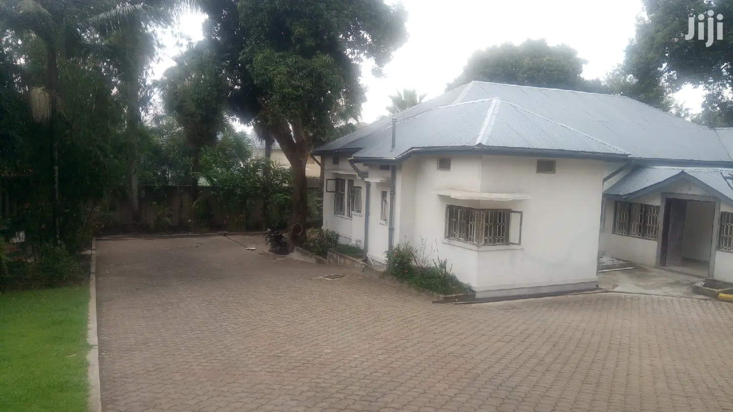5 Bedroom House For Rent in Kampala