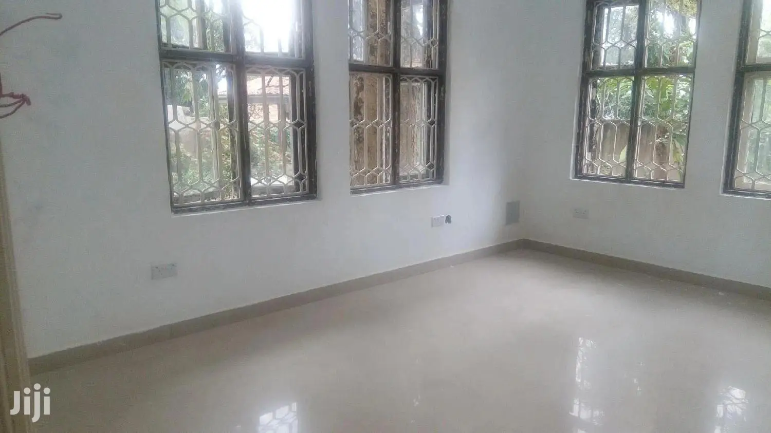 5 Bedroom House For Rent in Kampala