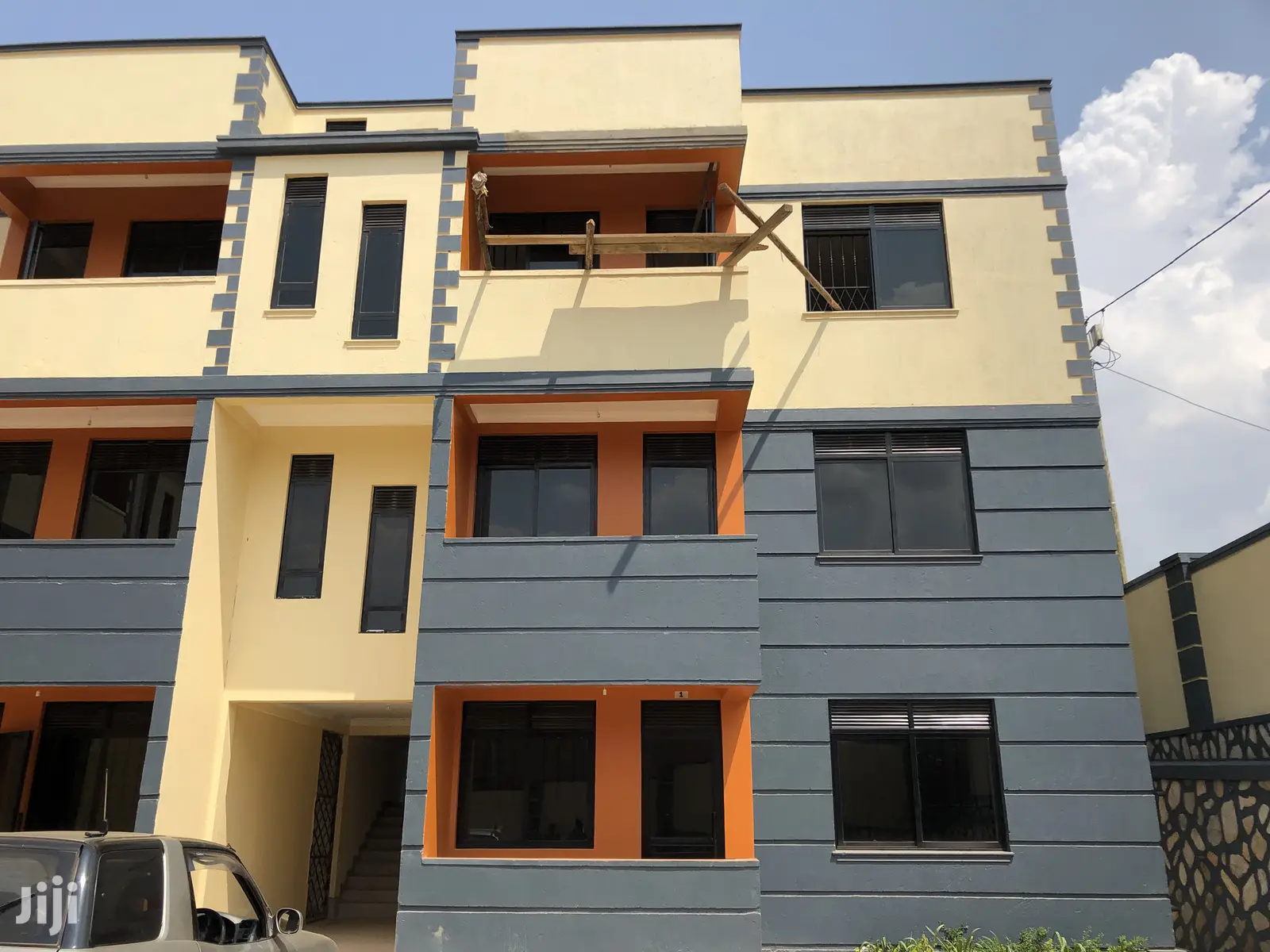 Kiira Condos In Tarmack Area On Sell in Kampala