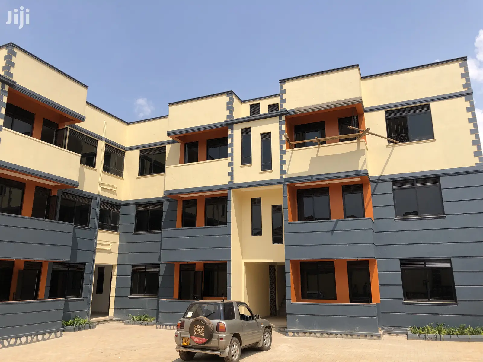 Kiira Condos In Tarmack Area On Sell in Kampala