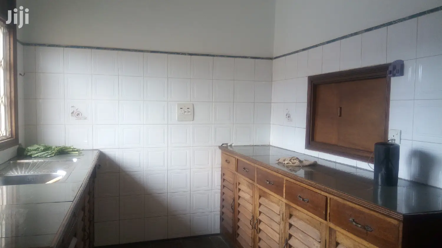 3bdrm Bungalow in Kampala for rent in Kampala