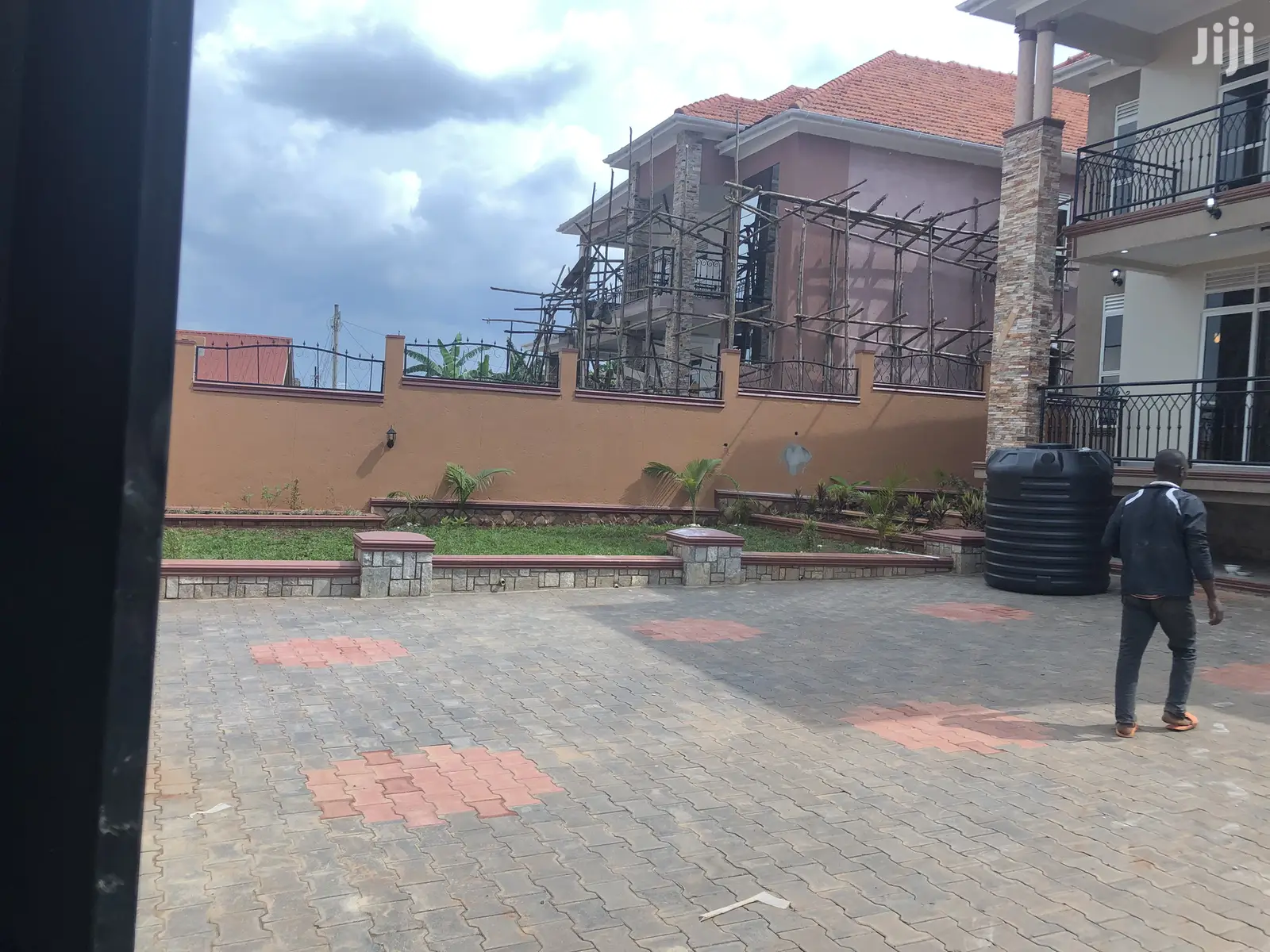 Kyanja Six Bedrooms Storeyed House On Sell in Kampala