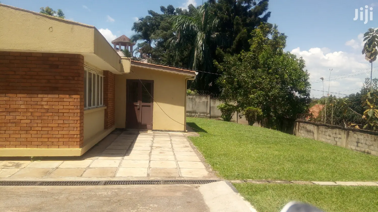 Residential Bungalow For Rent in Kampala