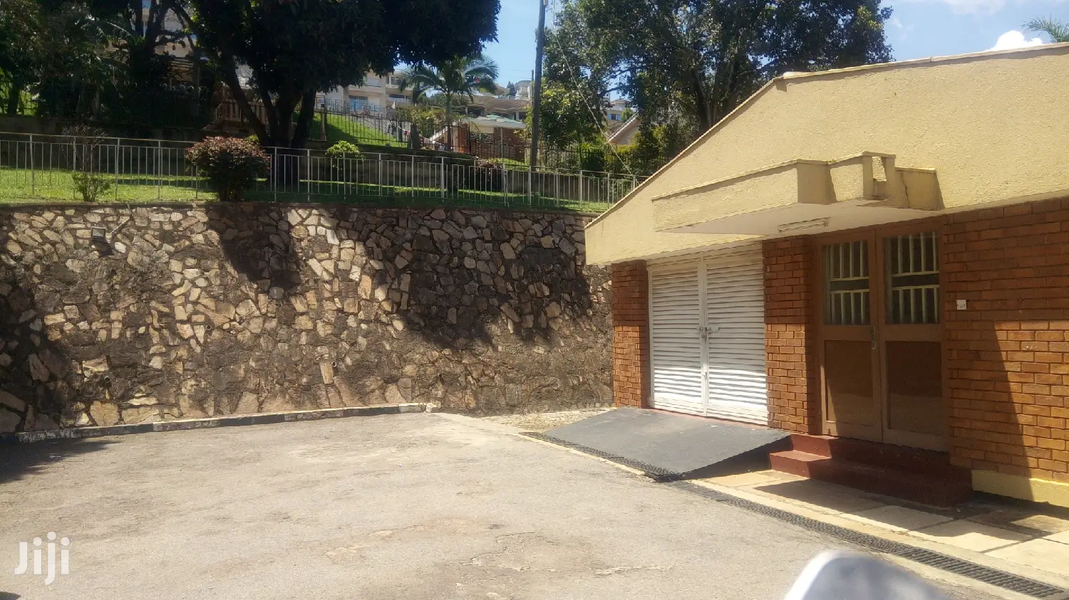 Residential Bungalow For Rent in Kampala