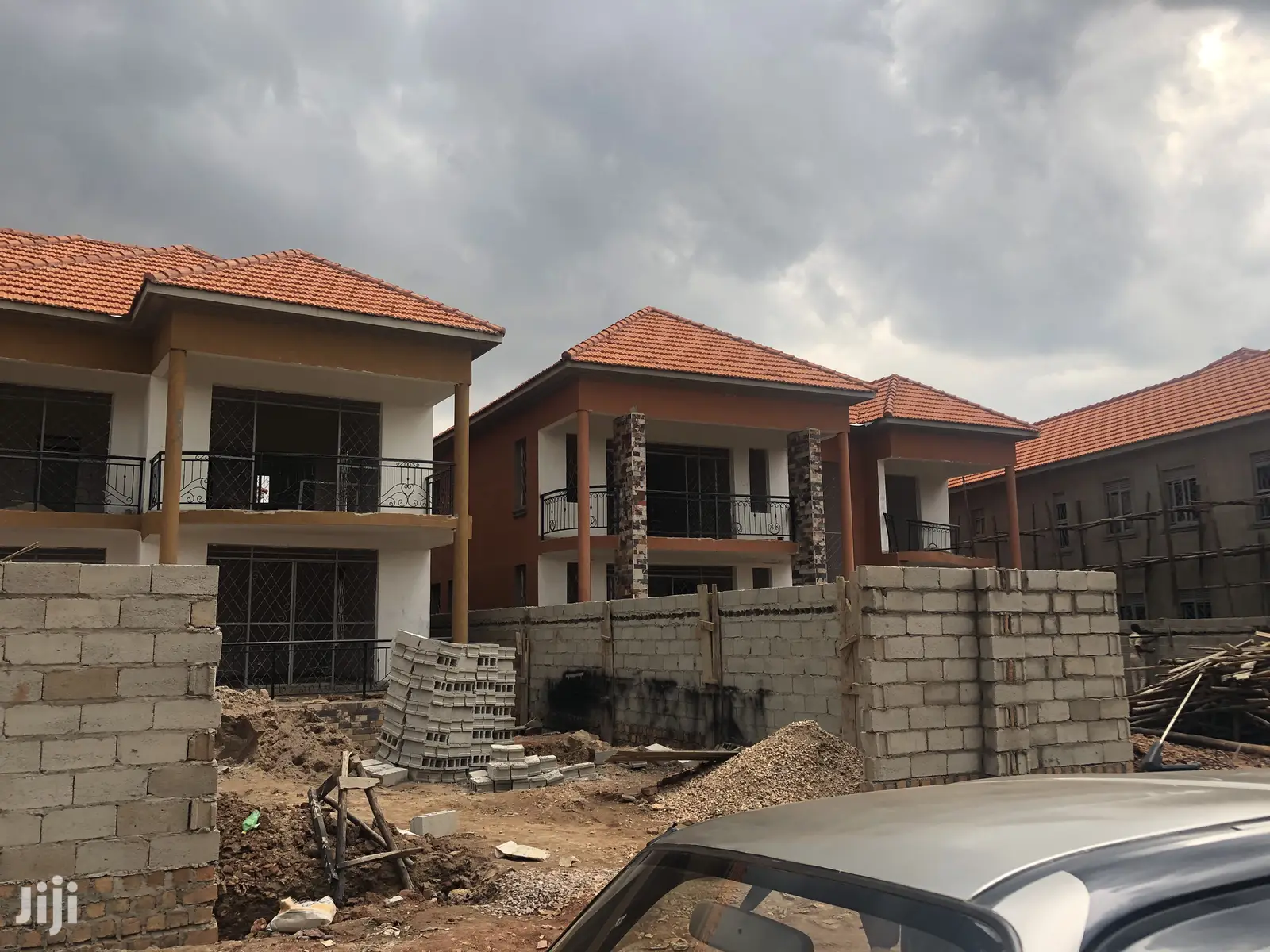 Six Bedroom Mansion In Kira For Sale in Kampala