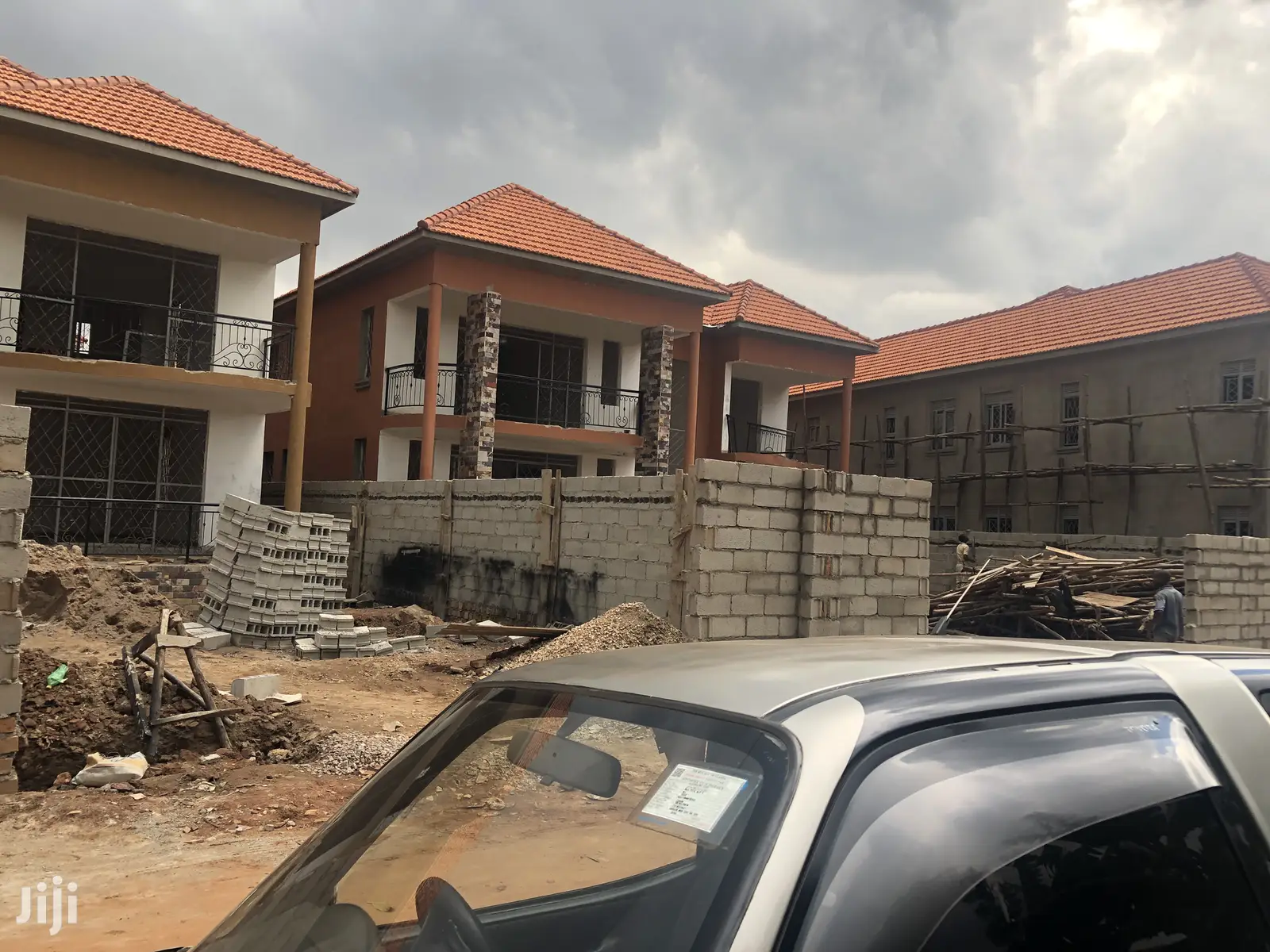 Six Bedroom Mansion In Kira For Sale in Kampala