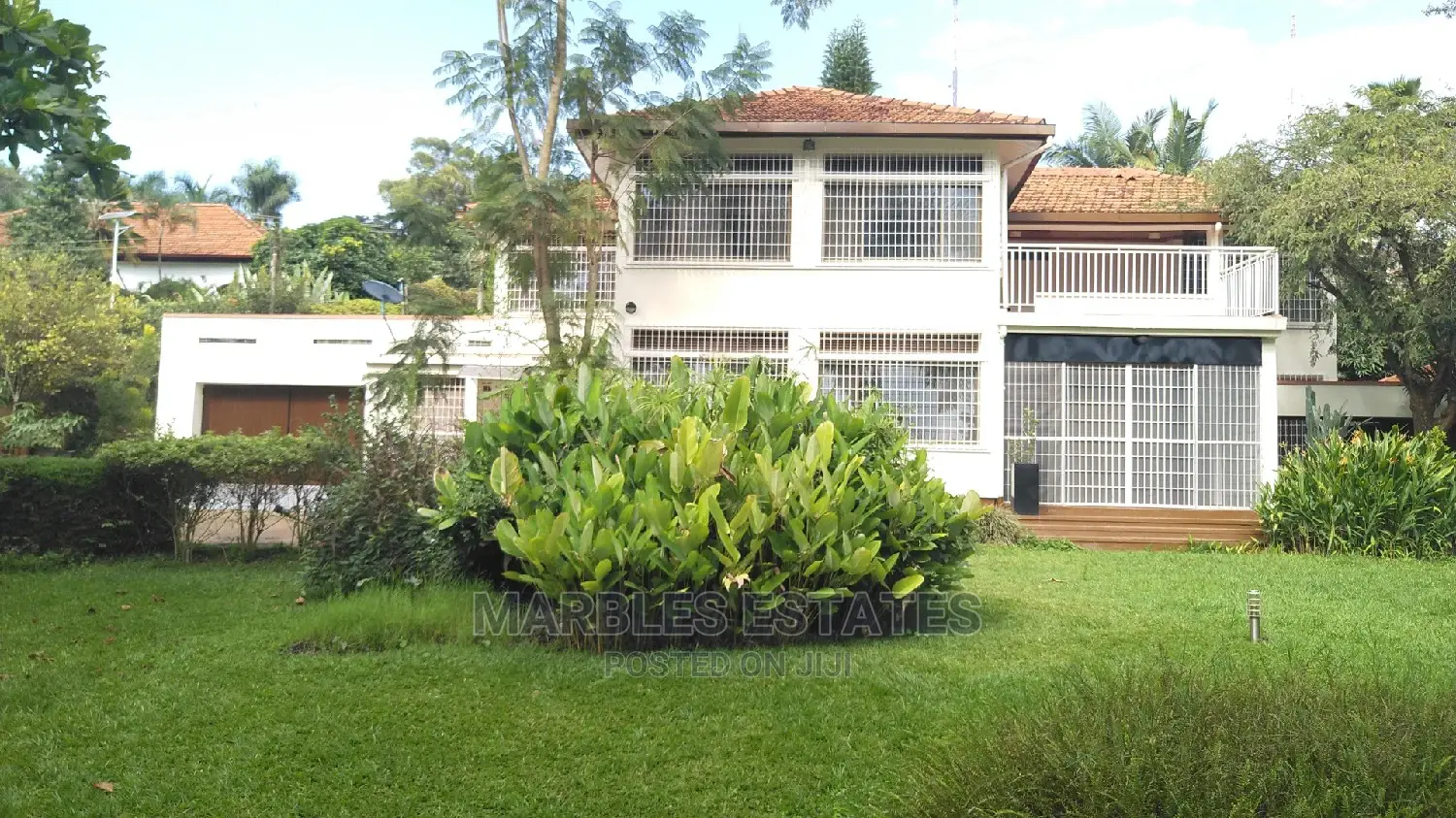 Nice White House For Rent In Naguru. in Kampala