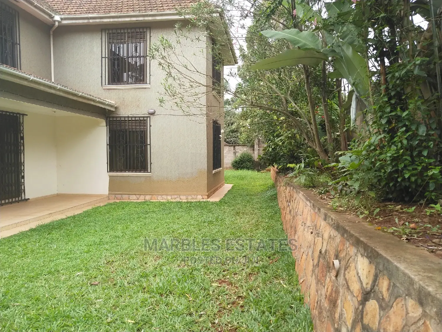 Nice Newly Built House For Rent In Kololo in Kampala