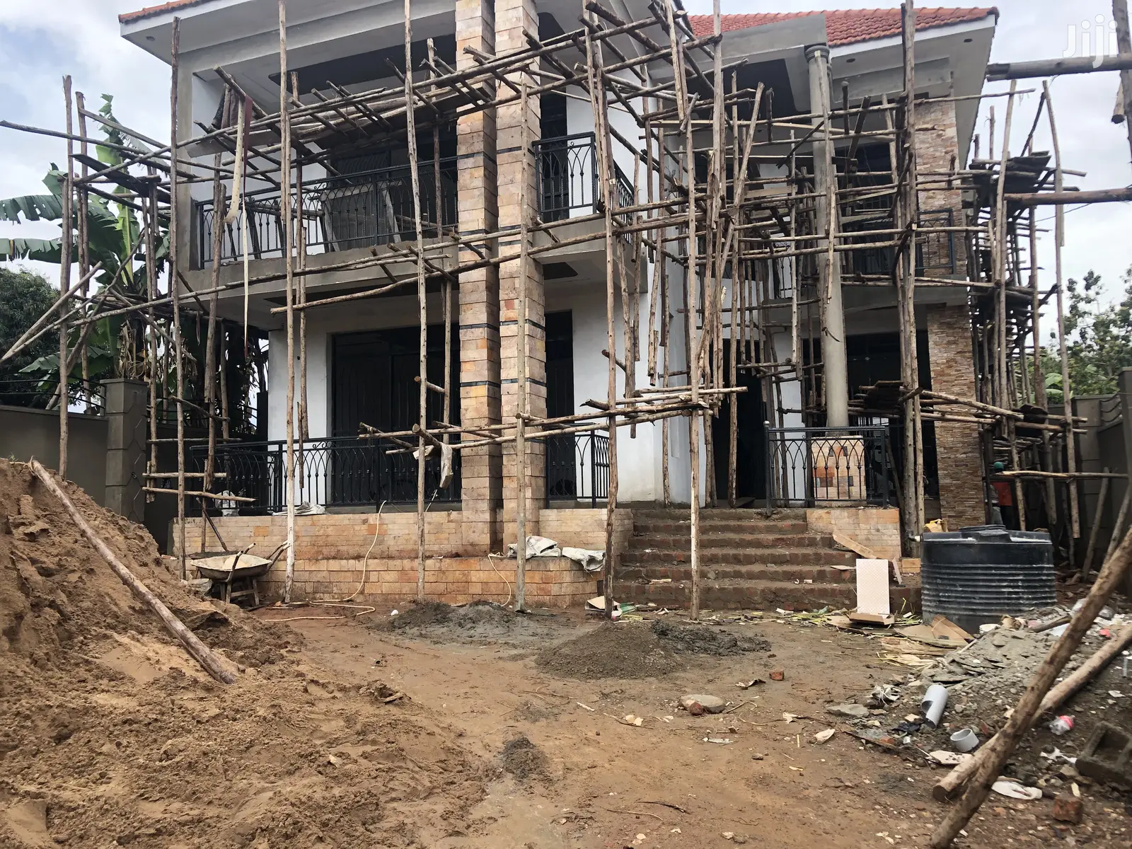 Munyonyo Lake View Mansion On Sell in Kampala