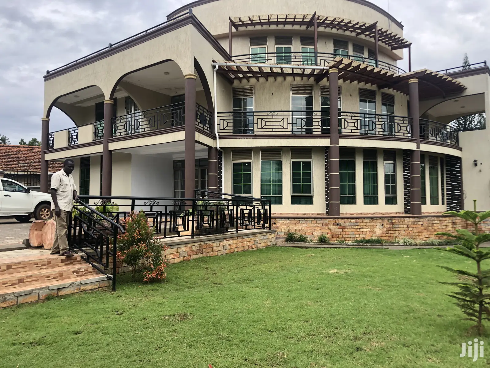 Munyonyo Bunga Lake View Mansion on Sell in Kampala