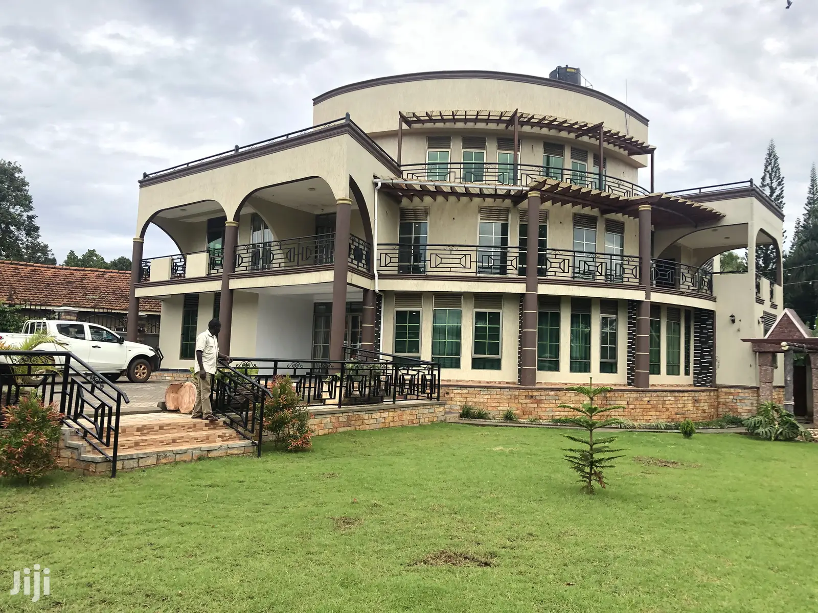Munyonyo Bunga Lake View Mansion on Sell in Kampala