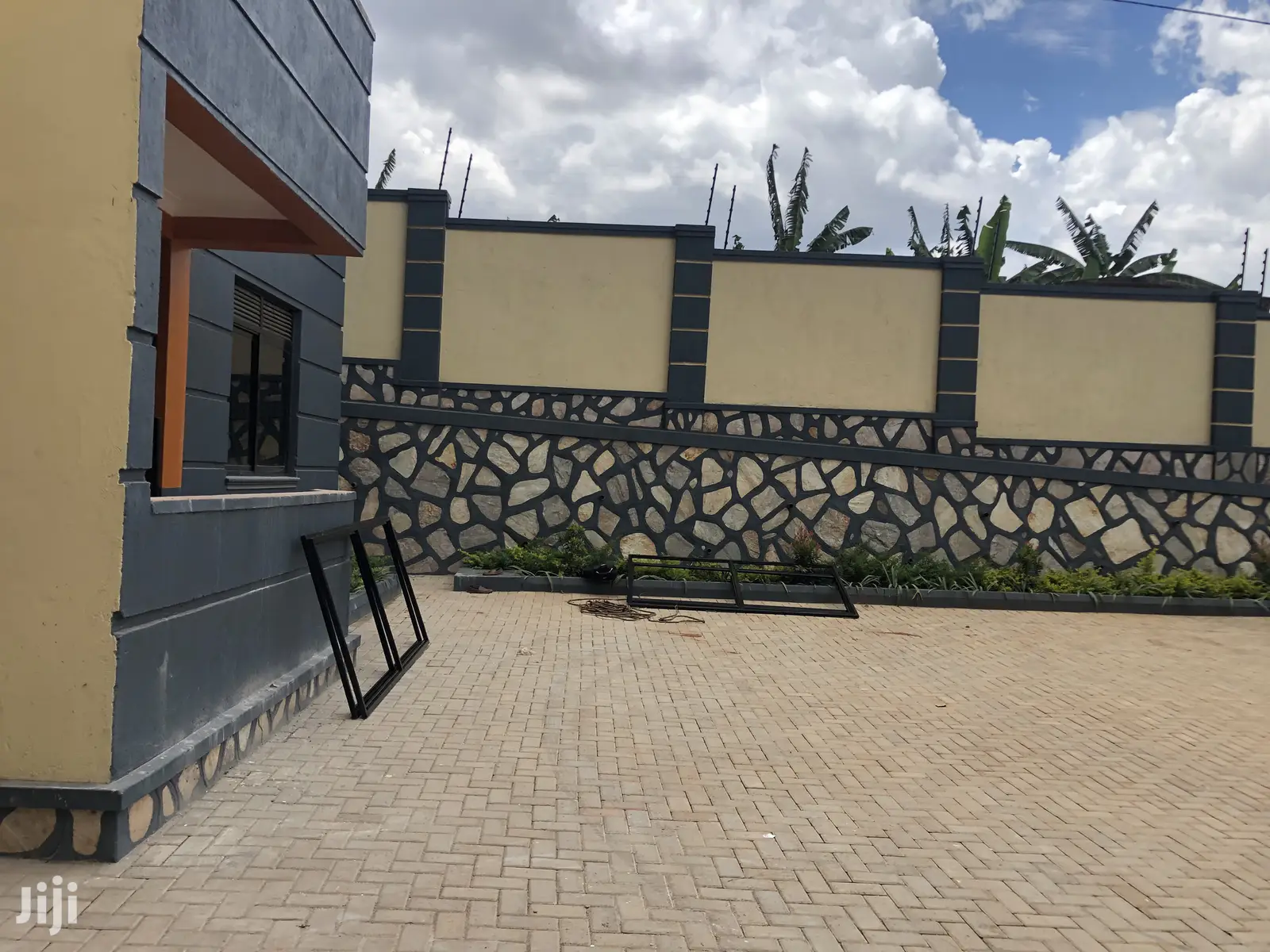 Kira Condominiums On Sell in Kampala