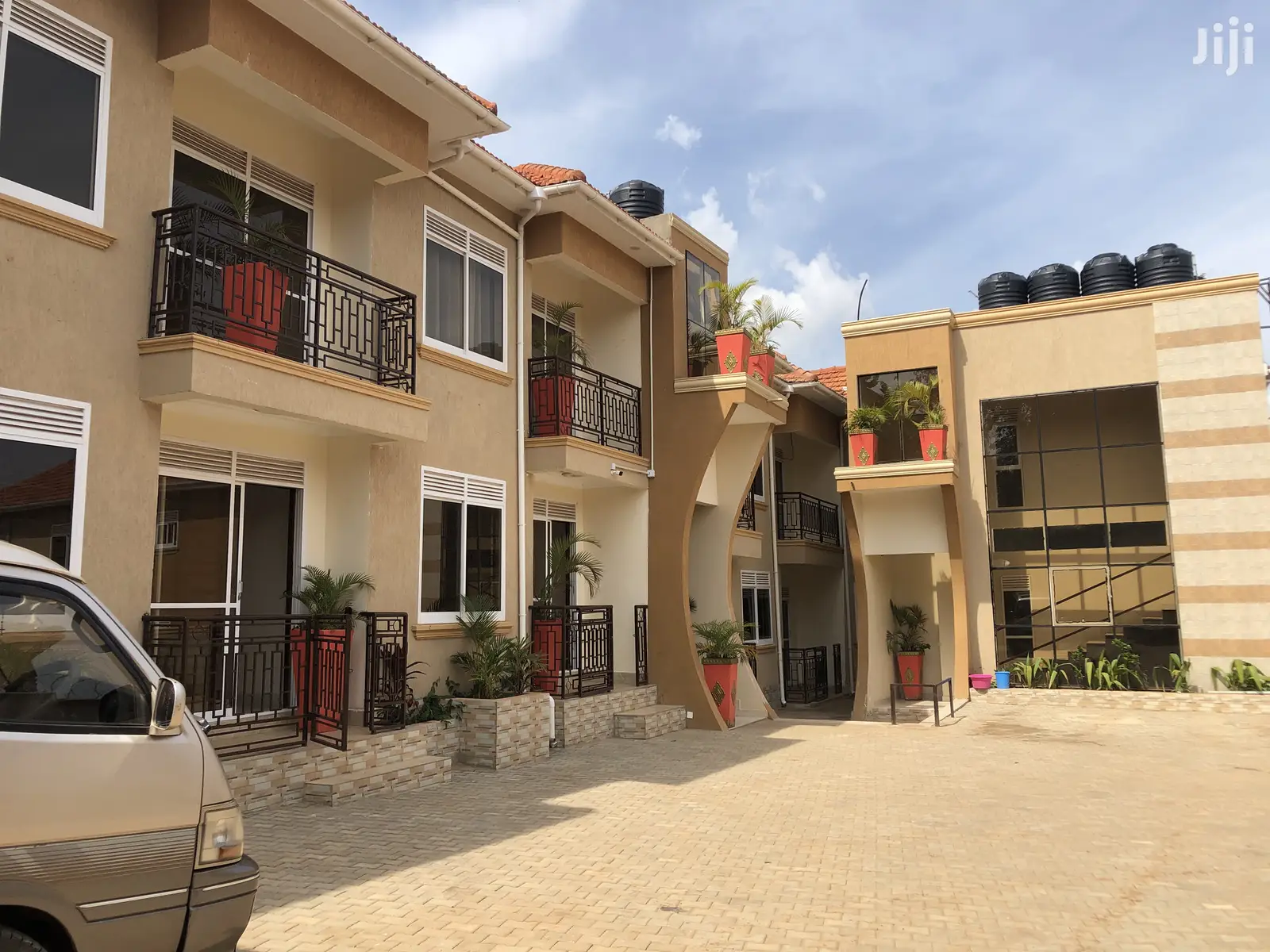 Pretty Apartments In Kisaasi For Sell in Kampala