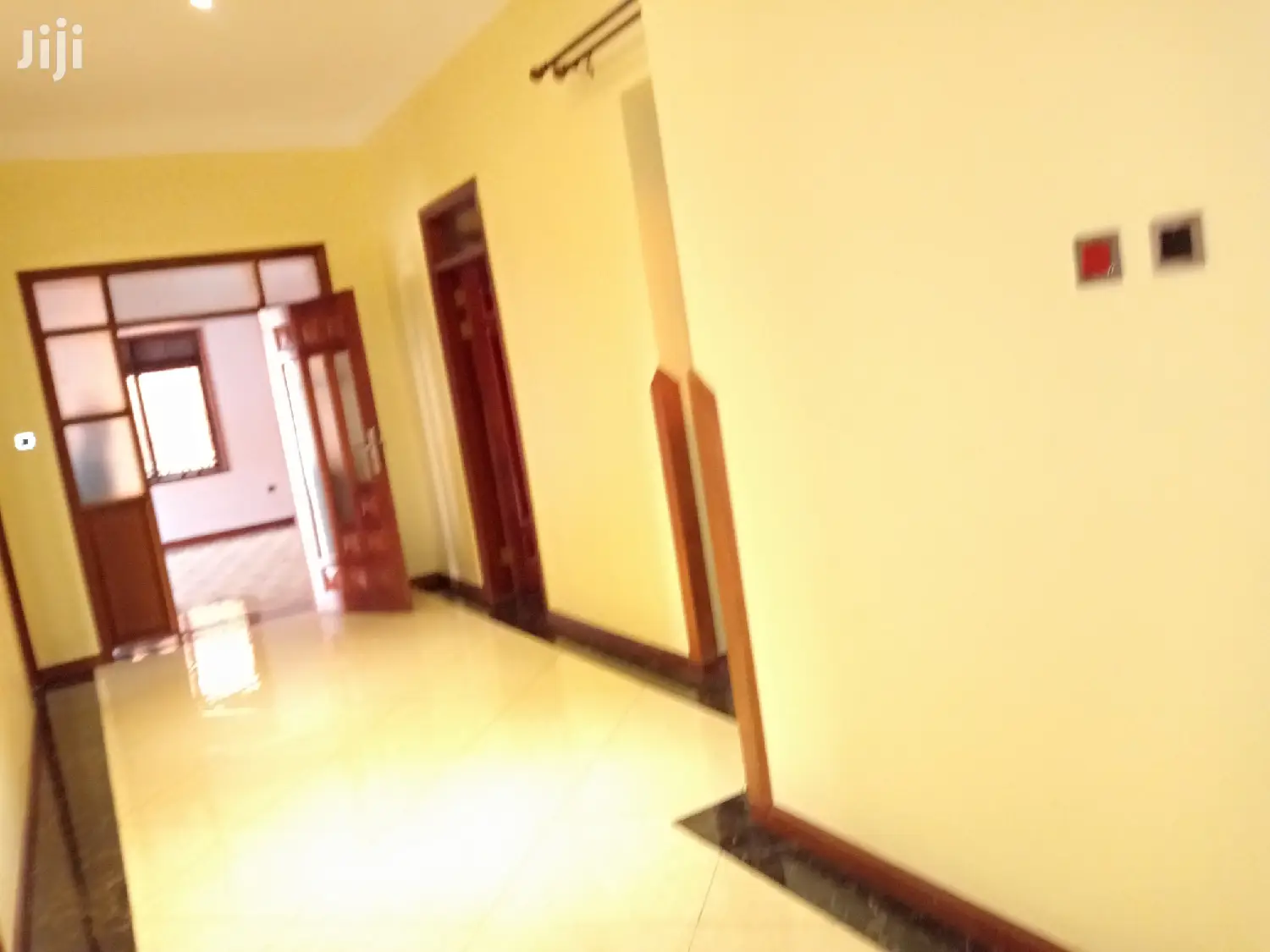 Mansion In Luzira On Sell in Kampala