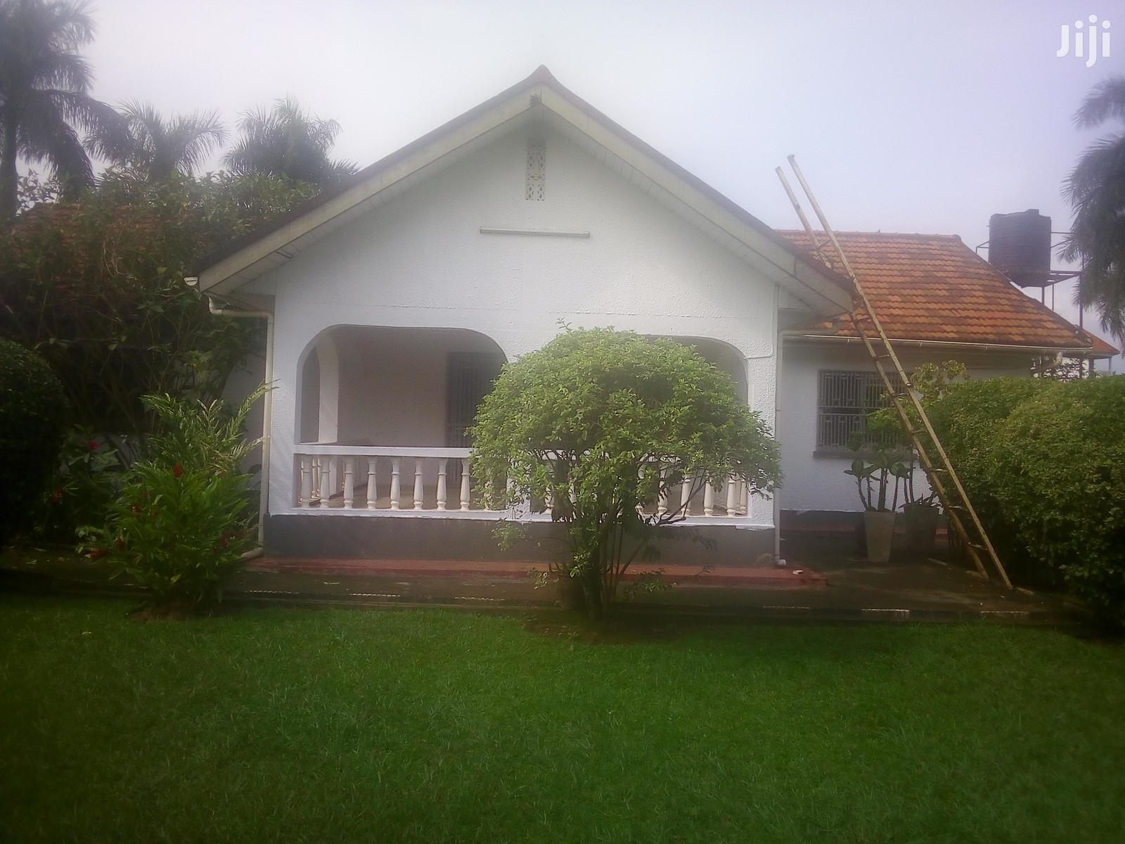 Three Bedroom House In Kololo For Rent in Kampala