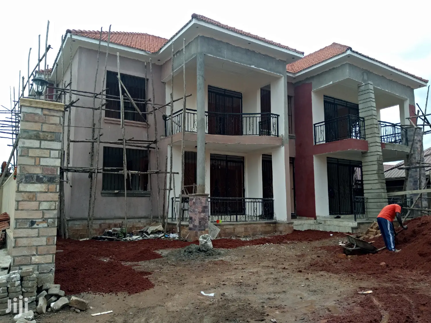 Mansion In Kira For Sell in Kampala