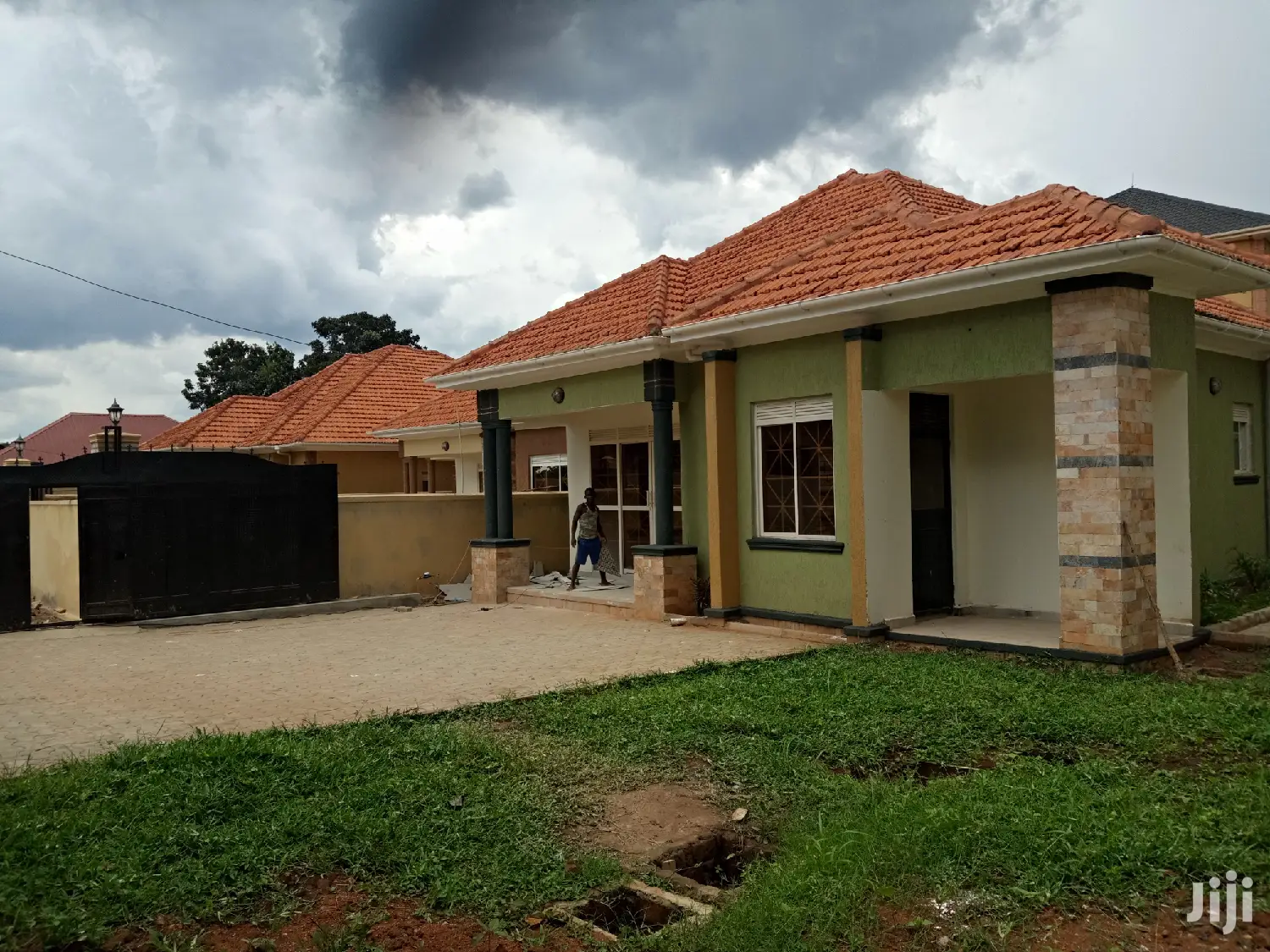 Kiira Classy Bungaloo on Sell in Kampala