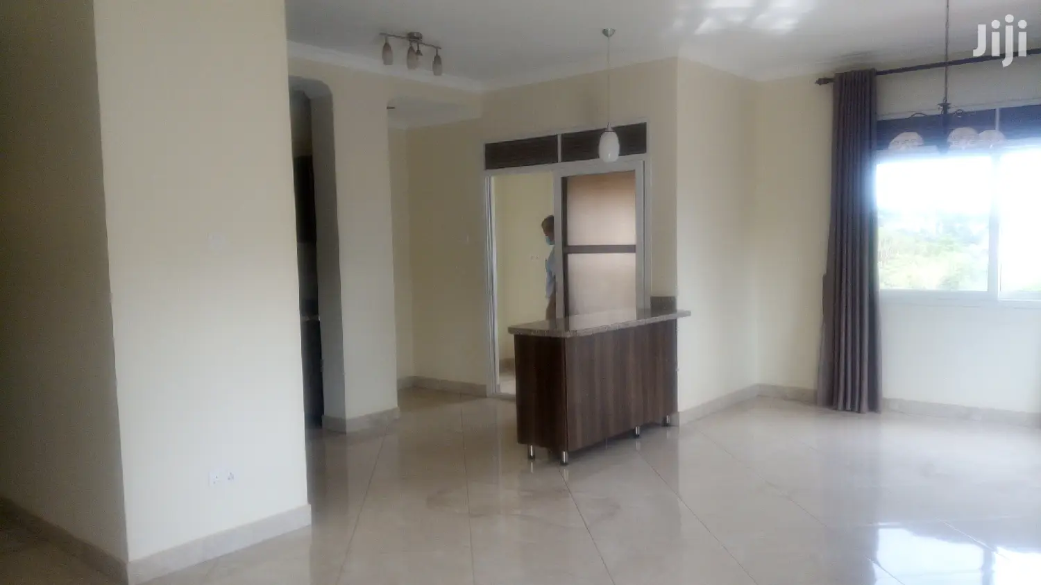 3bdrm Apartment in Central Division for Rent in Central Division