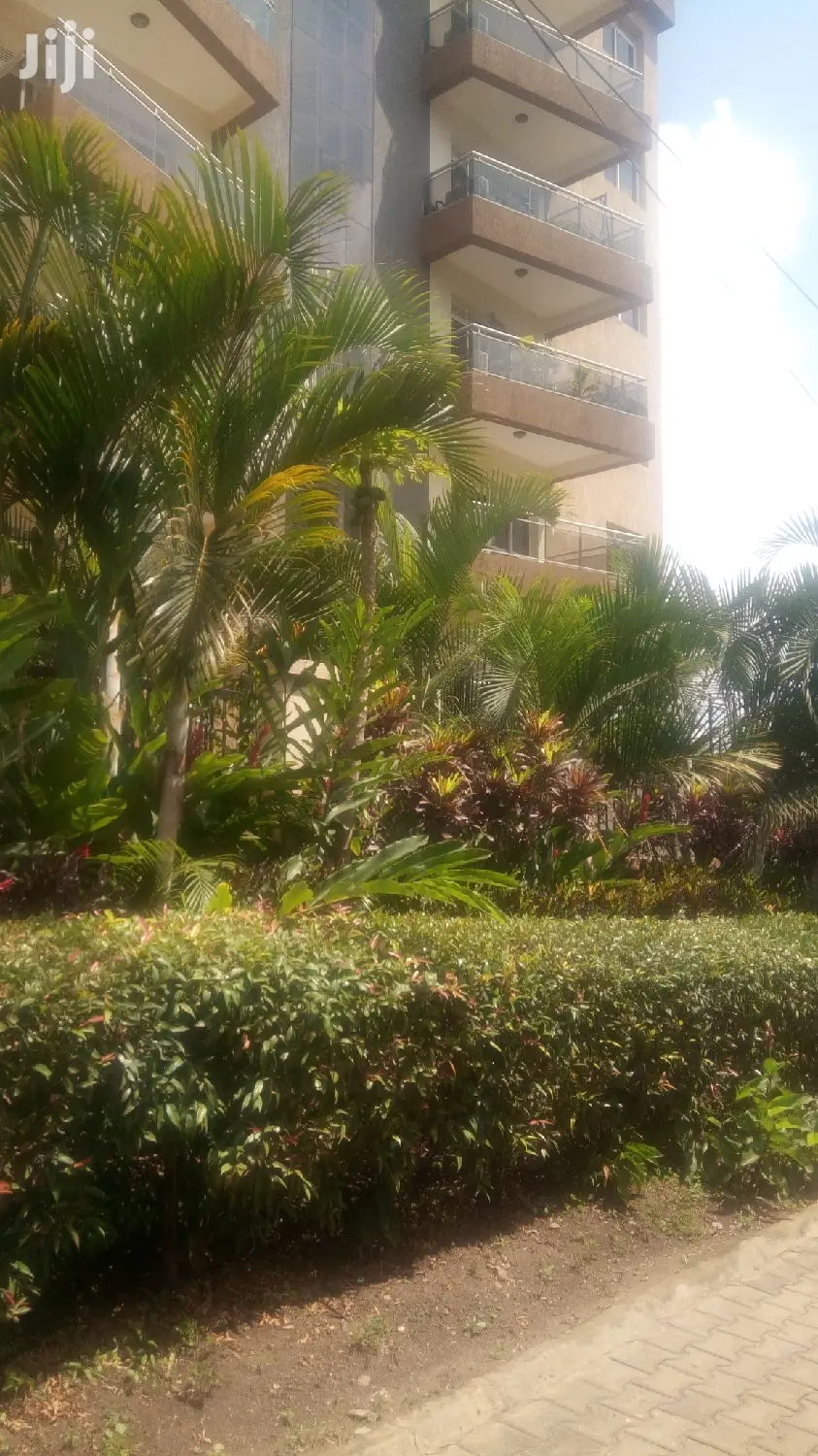 3bdrm Apartment in Central Division for Rent in Central Division