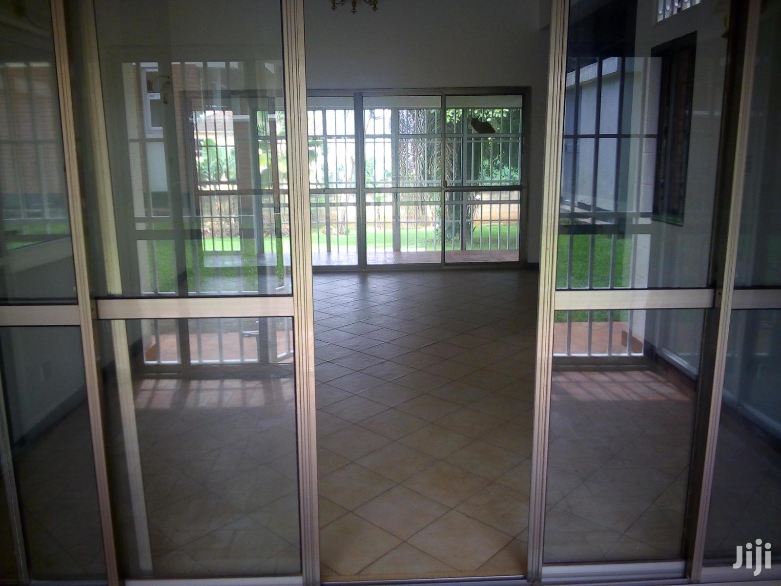 Three Bedroom House In Bugolobi For Rent in Kampala