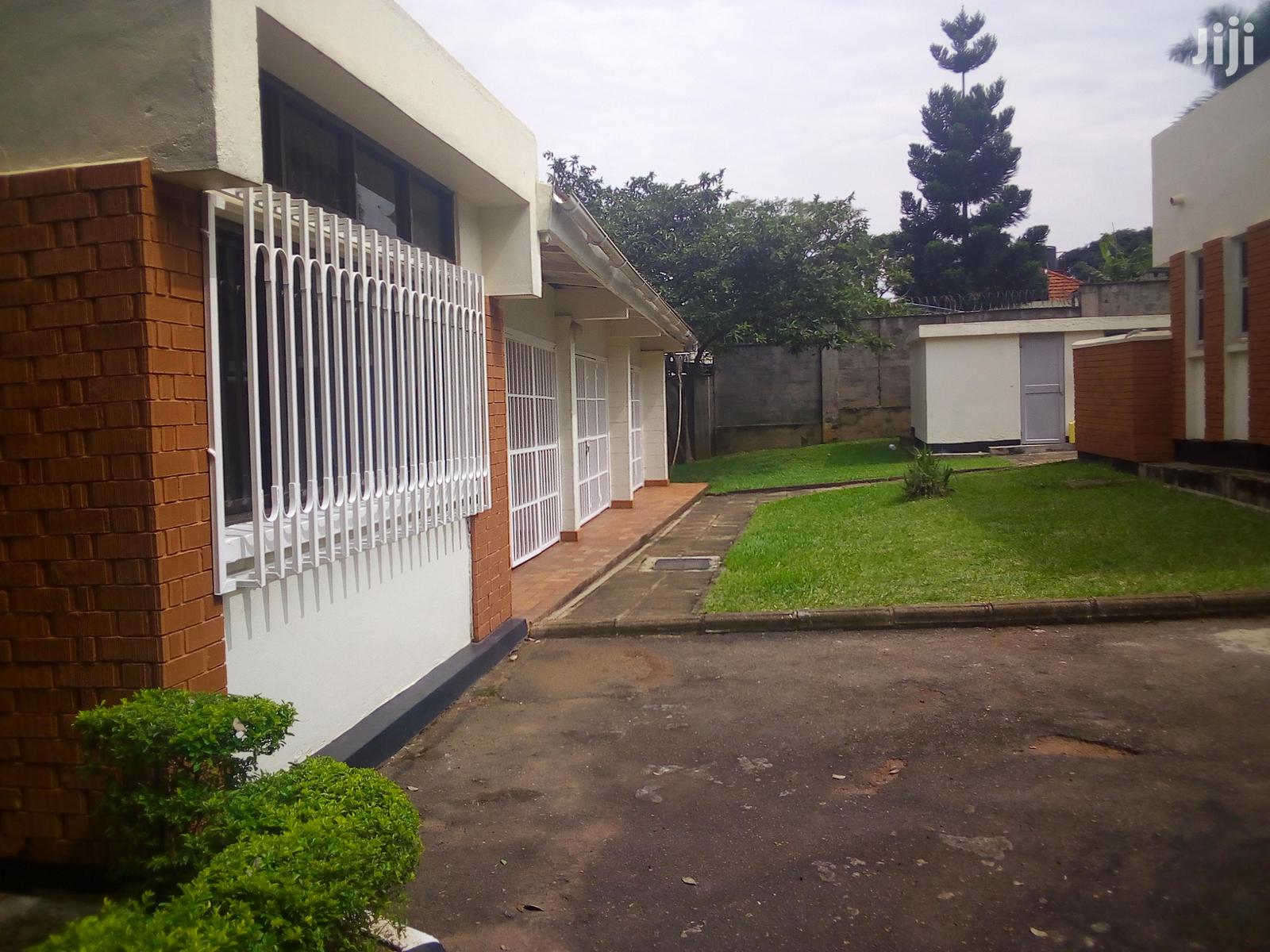 Three Bedroom House In Bugolobi For Rent in Kampala