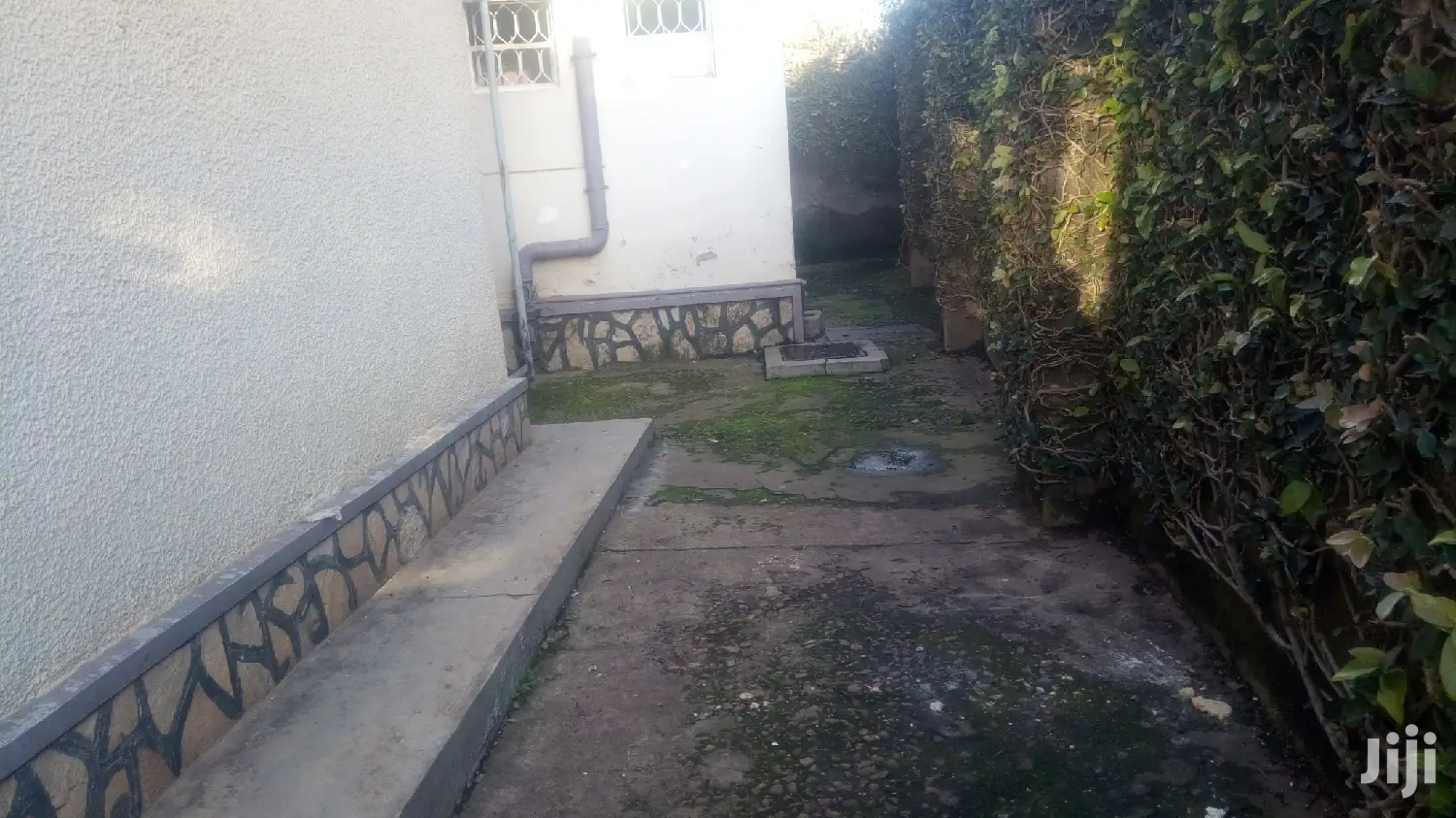 3 Bedroom Bungalow In Bukoto For Rent in Kampala