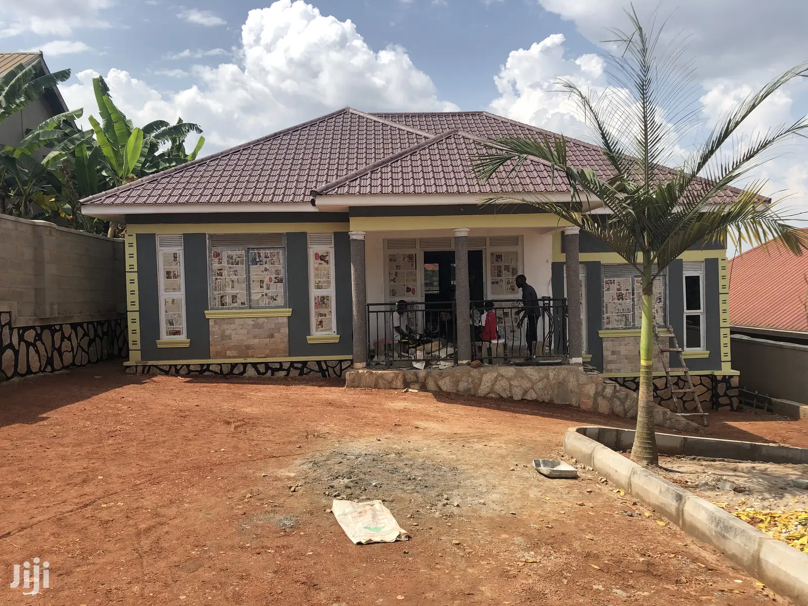 Kira Bungaloo on Sell in Kampala