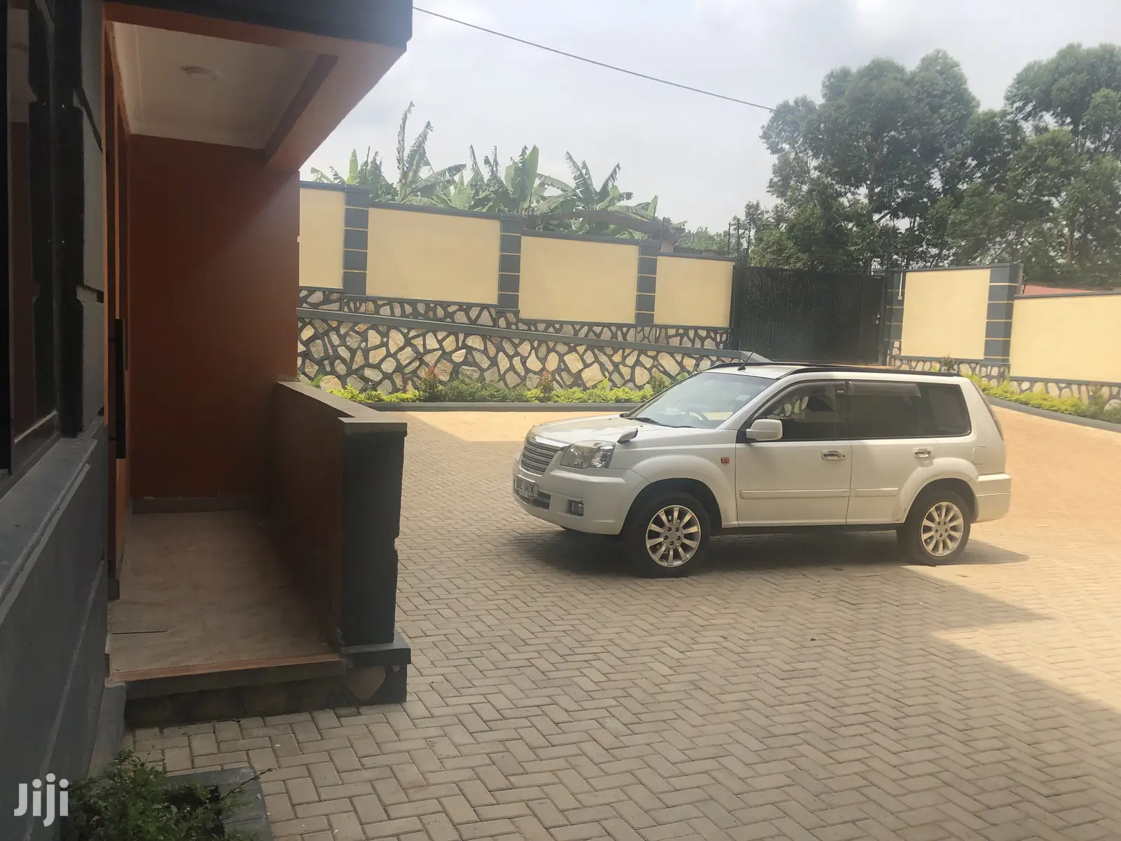 Kira 3 Bedroom Condominiums By The Tarmack On Sell in Kampala
