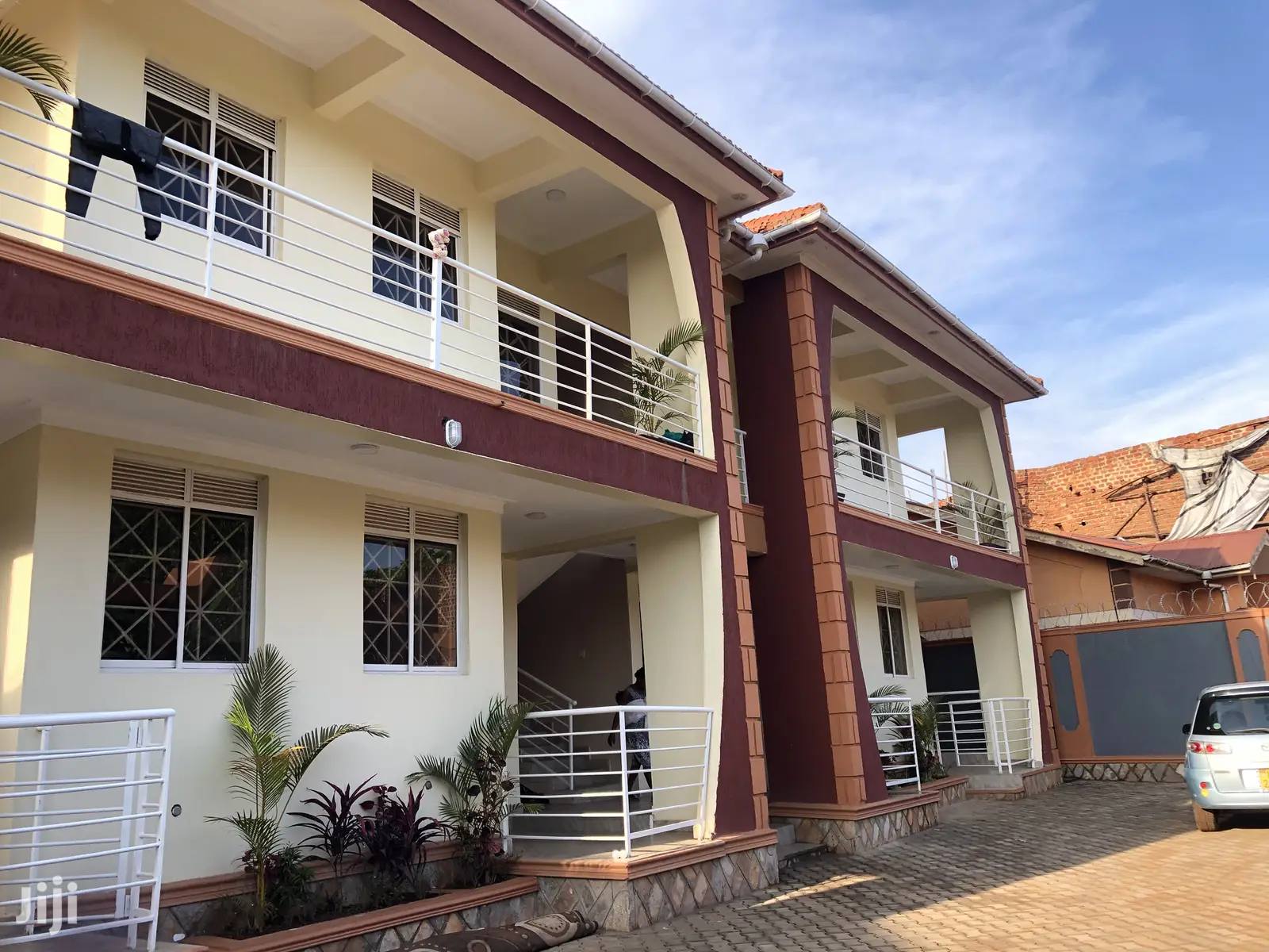 Apartments in Kyariwajara on Sale in Kampala