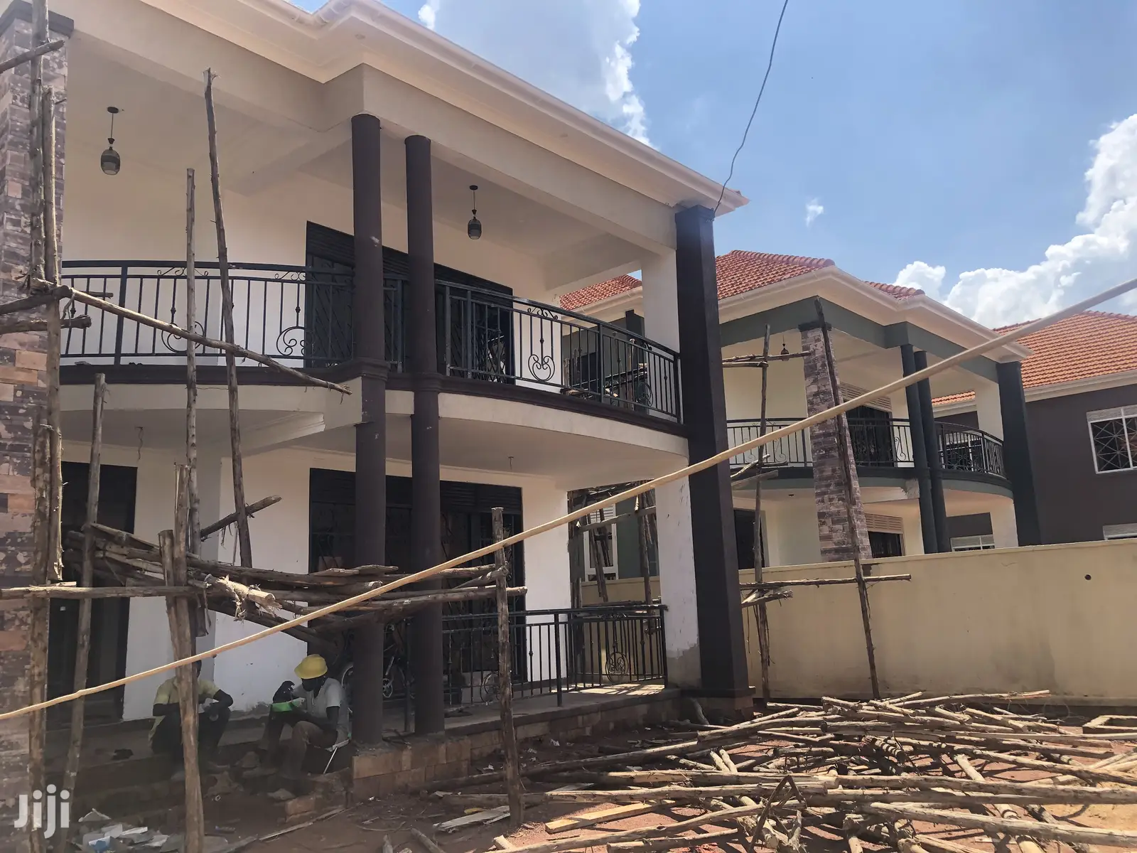 Hot,Kira Six Bedrooms Mansion Almost Complete on Sell in Kampala