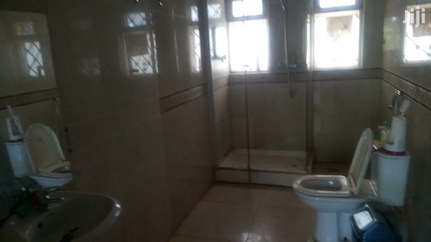 Spacious Town House in Kampala