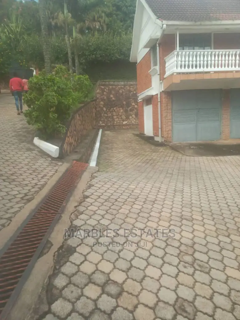 5 Bedroom House For Rent In Mbuya in Kampala