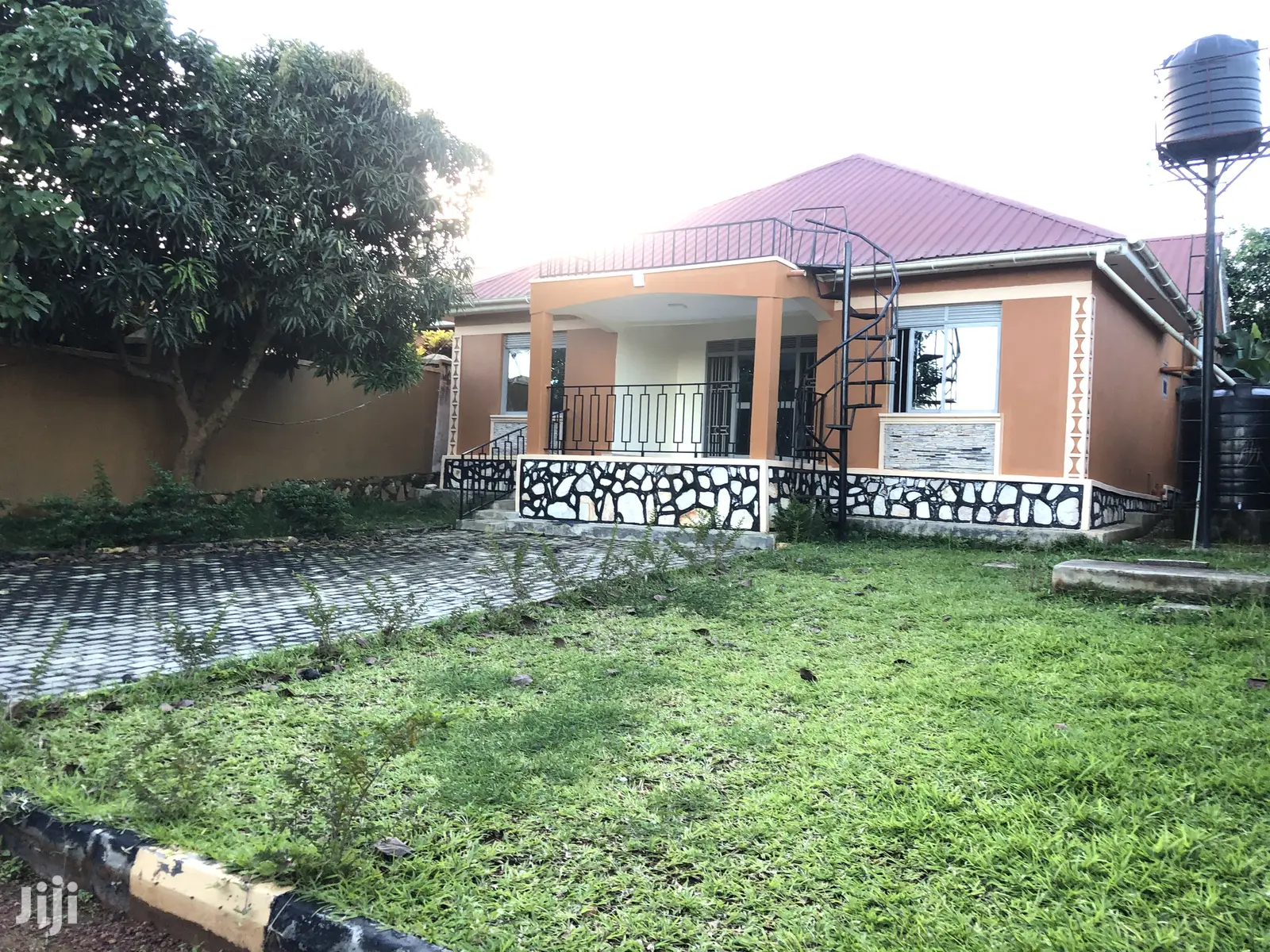 Sale,Namugongo Beautiful House in Kampala