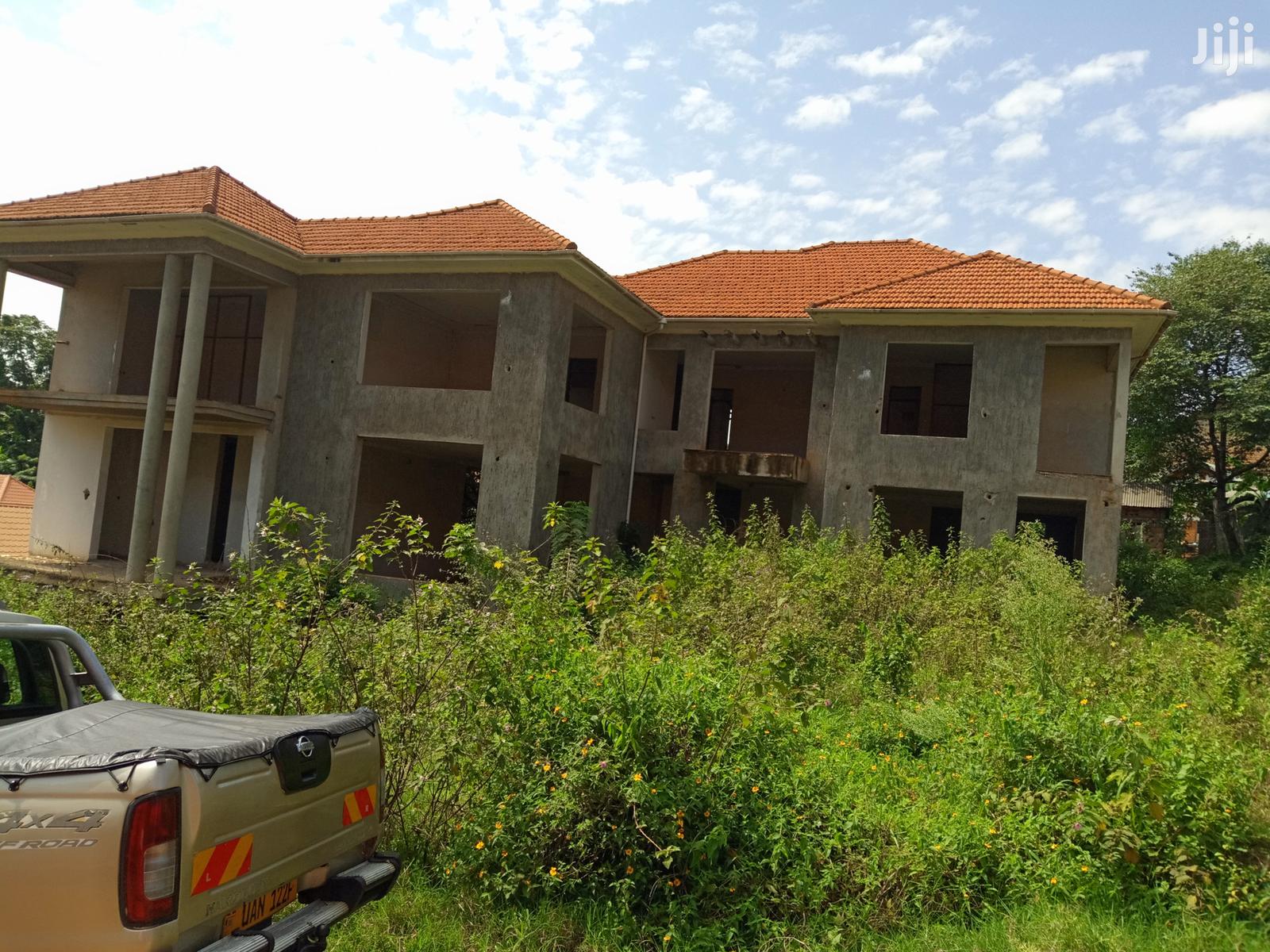 Kira Large Compound Shale Mansion on Sell in Kampala