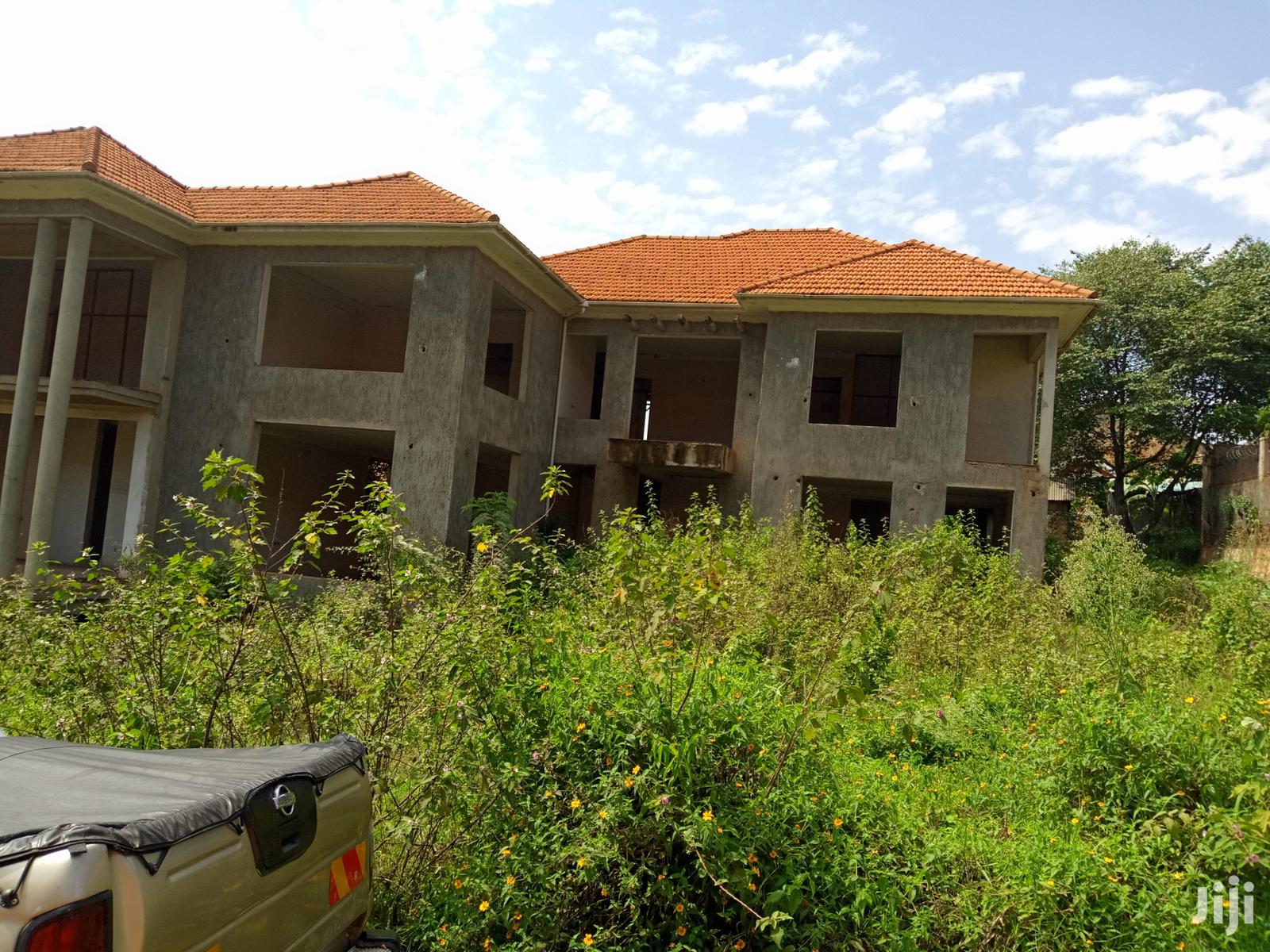 Kira Large Compound Shale Mansion on Sell in Kampala