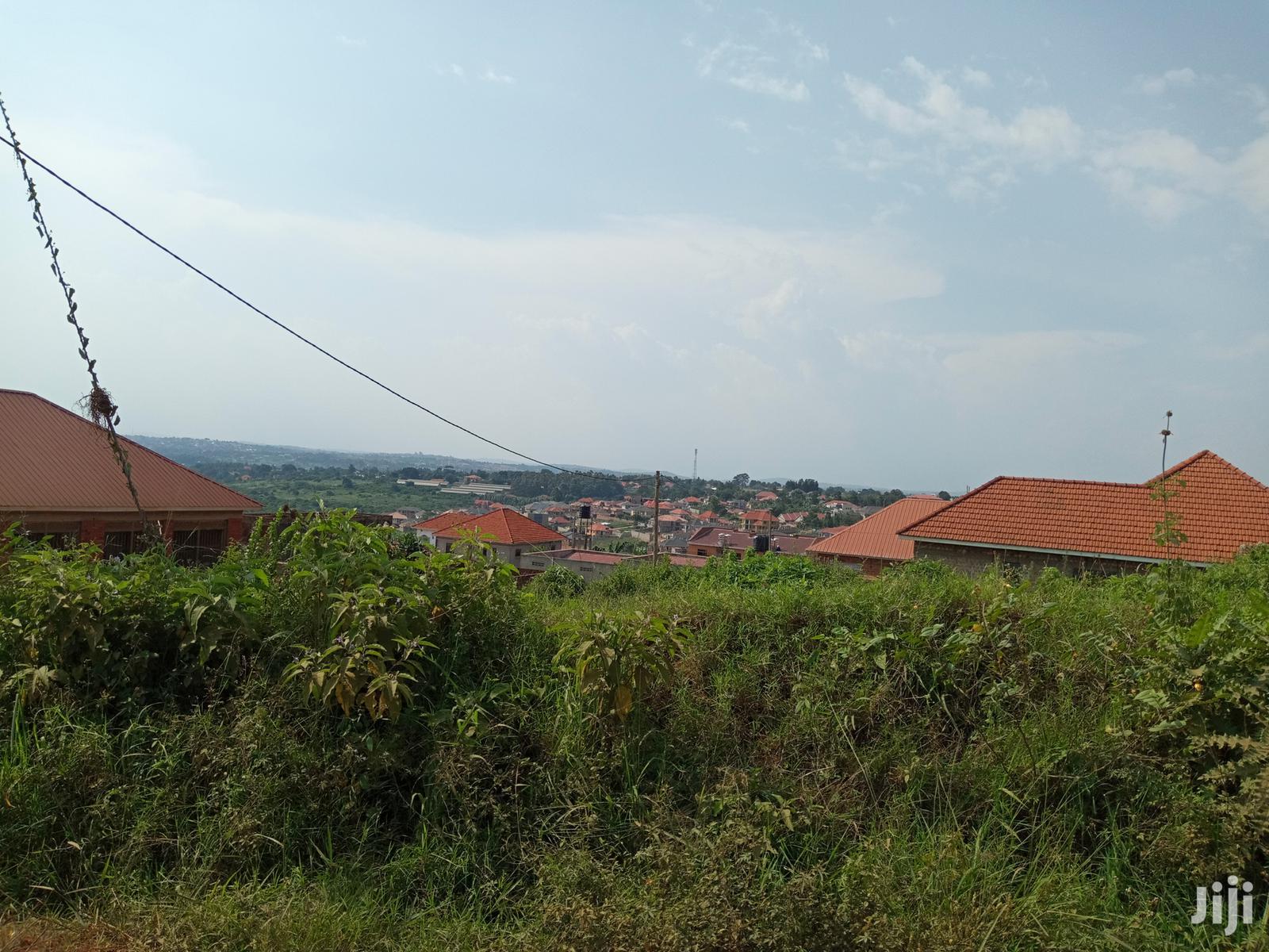 Kira Posh Plot on Sell in Kampala