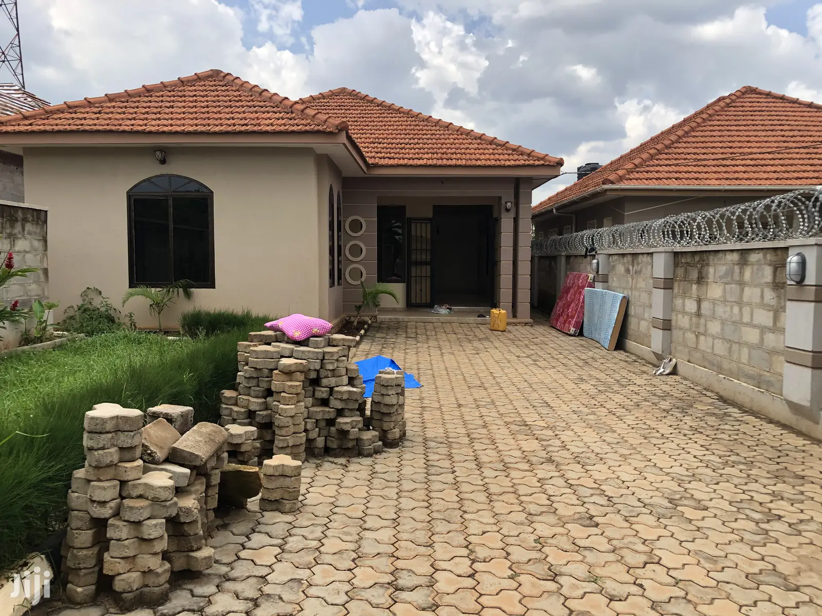 House at Najjera on Sell in Kampala