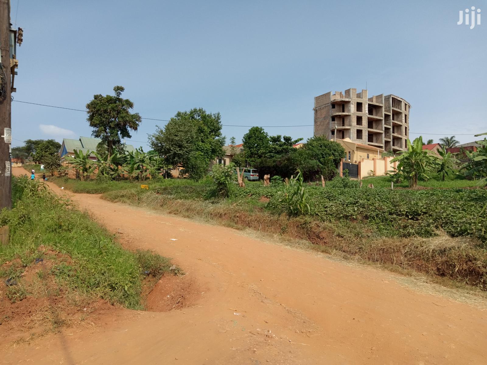 Kira One Acre in High End Neighbourhood for Sell in Kampala