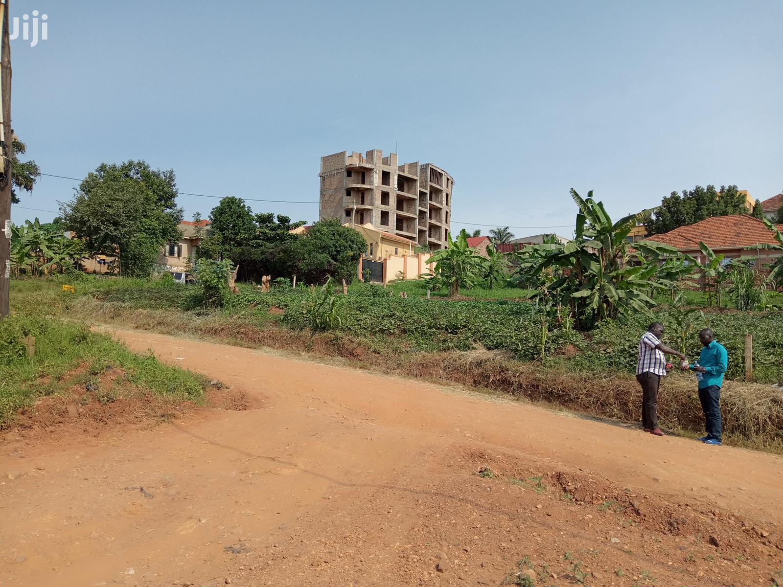 Kira Kimwani 25 Decimals Land Near Tarmack for Sale in Kampala
