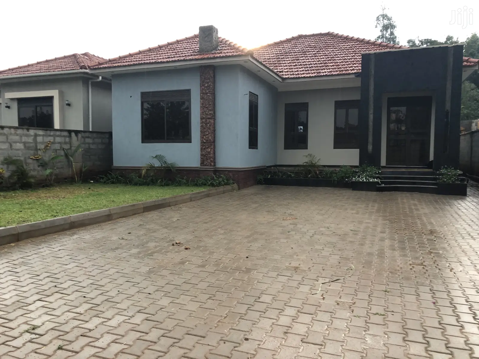 Kira an Enchanting House on Sell in Kampala