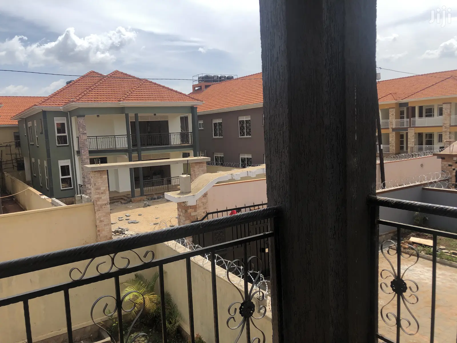 Magnificent Mansion in Kira on Sell in Kampala