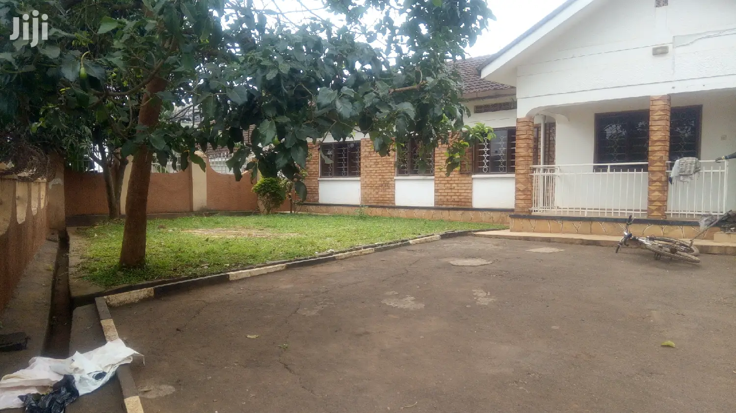 Spacious Banglow in Kampala