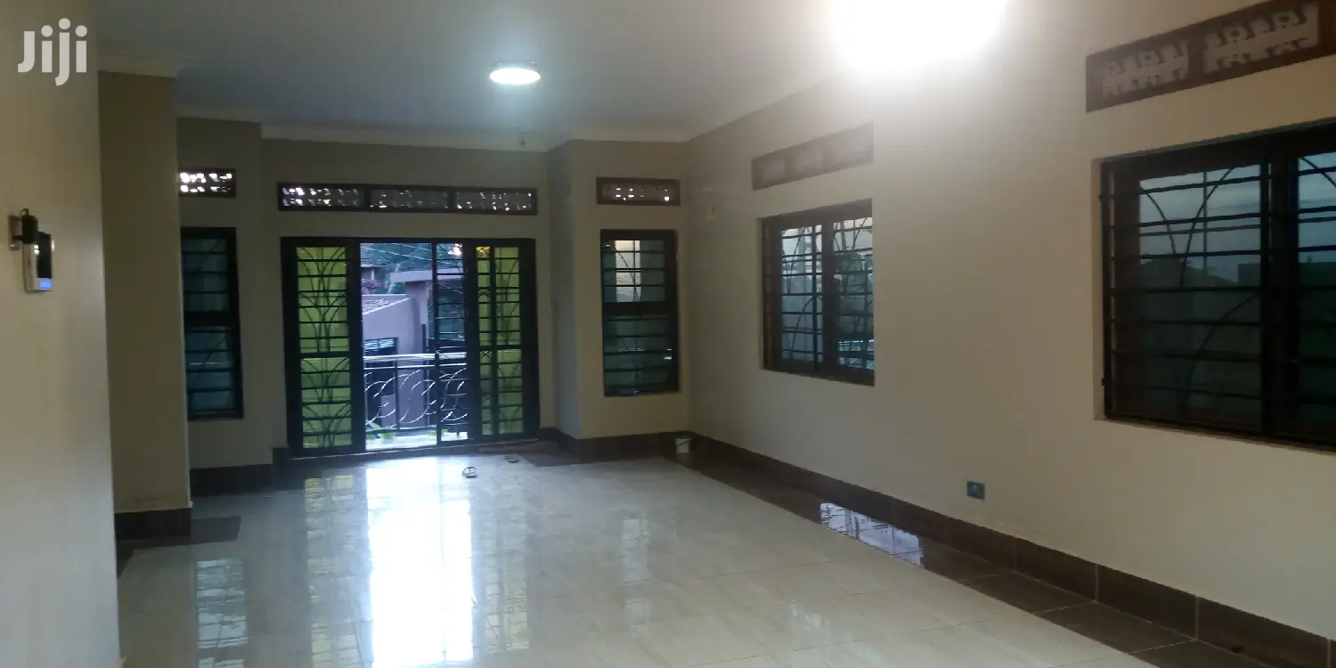 3bdrm House in Fs Properties, Central Division for Rent in Central Division