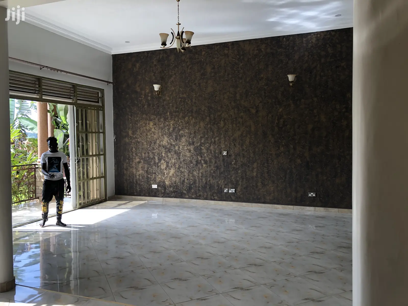 Kira Palatial Home on Sell in Kampala