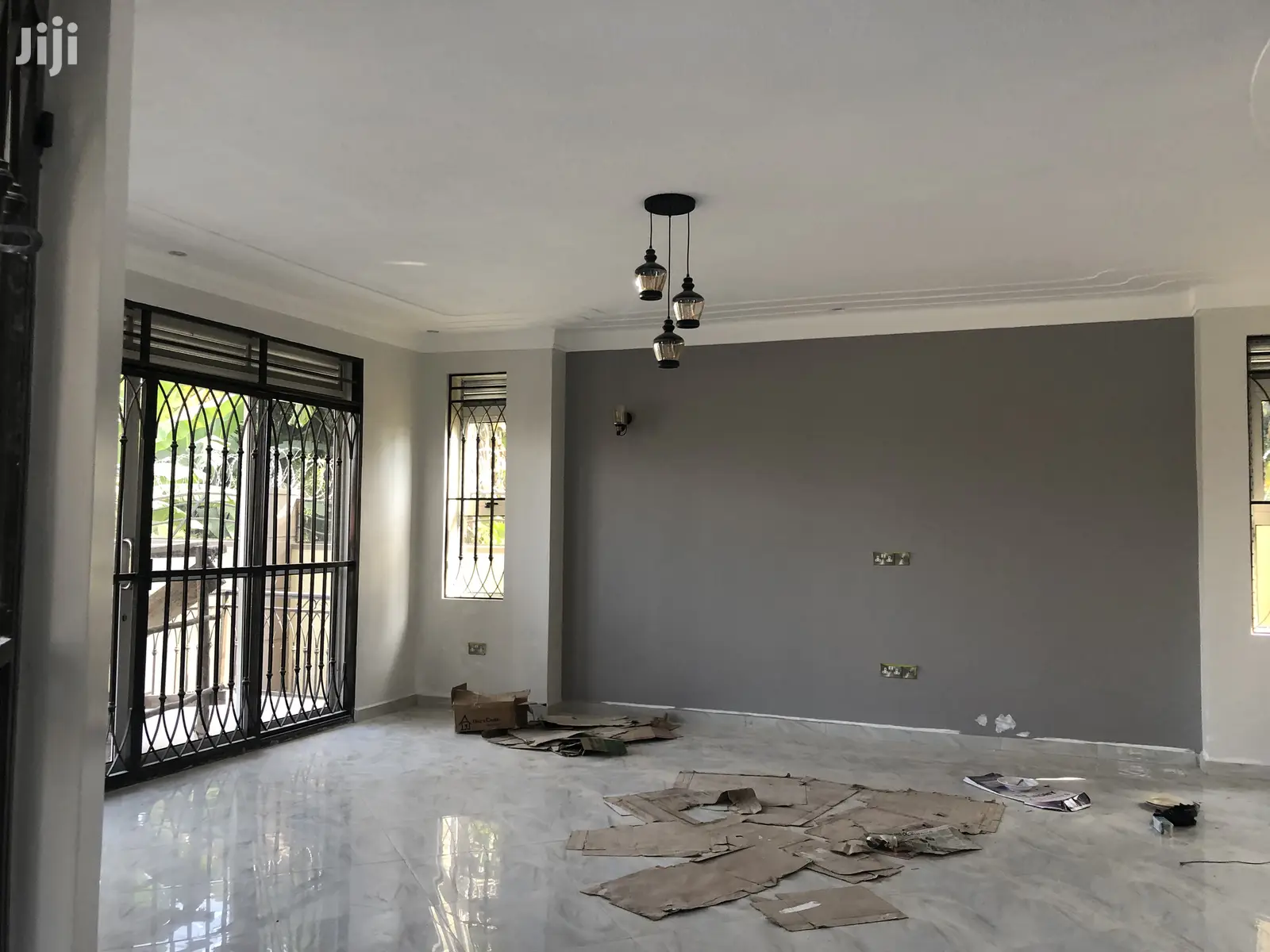 Munyonyo House Facing the Lake on Sell in Kampala